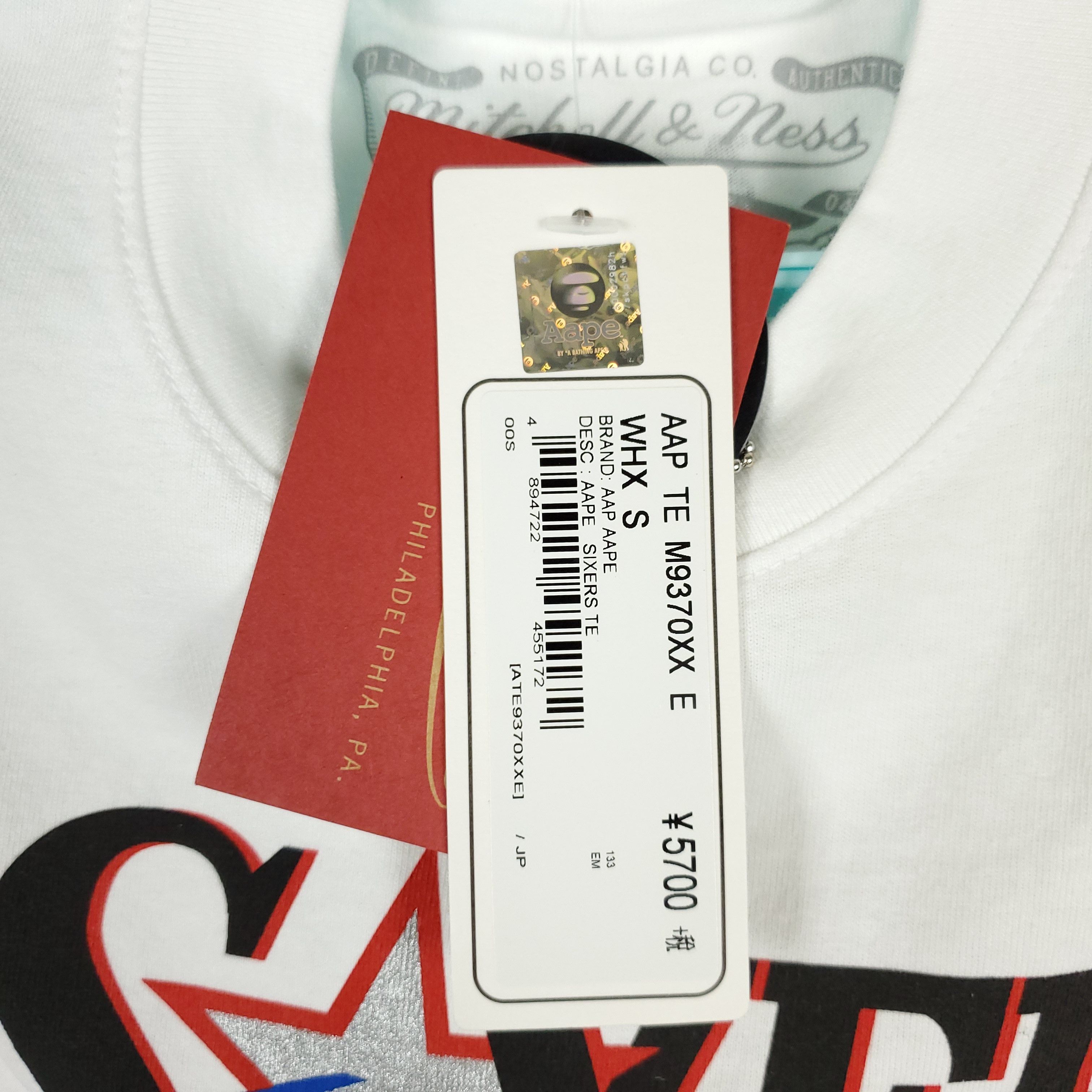 Aape Aape x Mitchell & Ness Philadelphia 76ers Tee Size US S / EU 44-46 / 1 - 6 Thumbnail