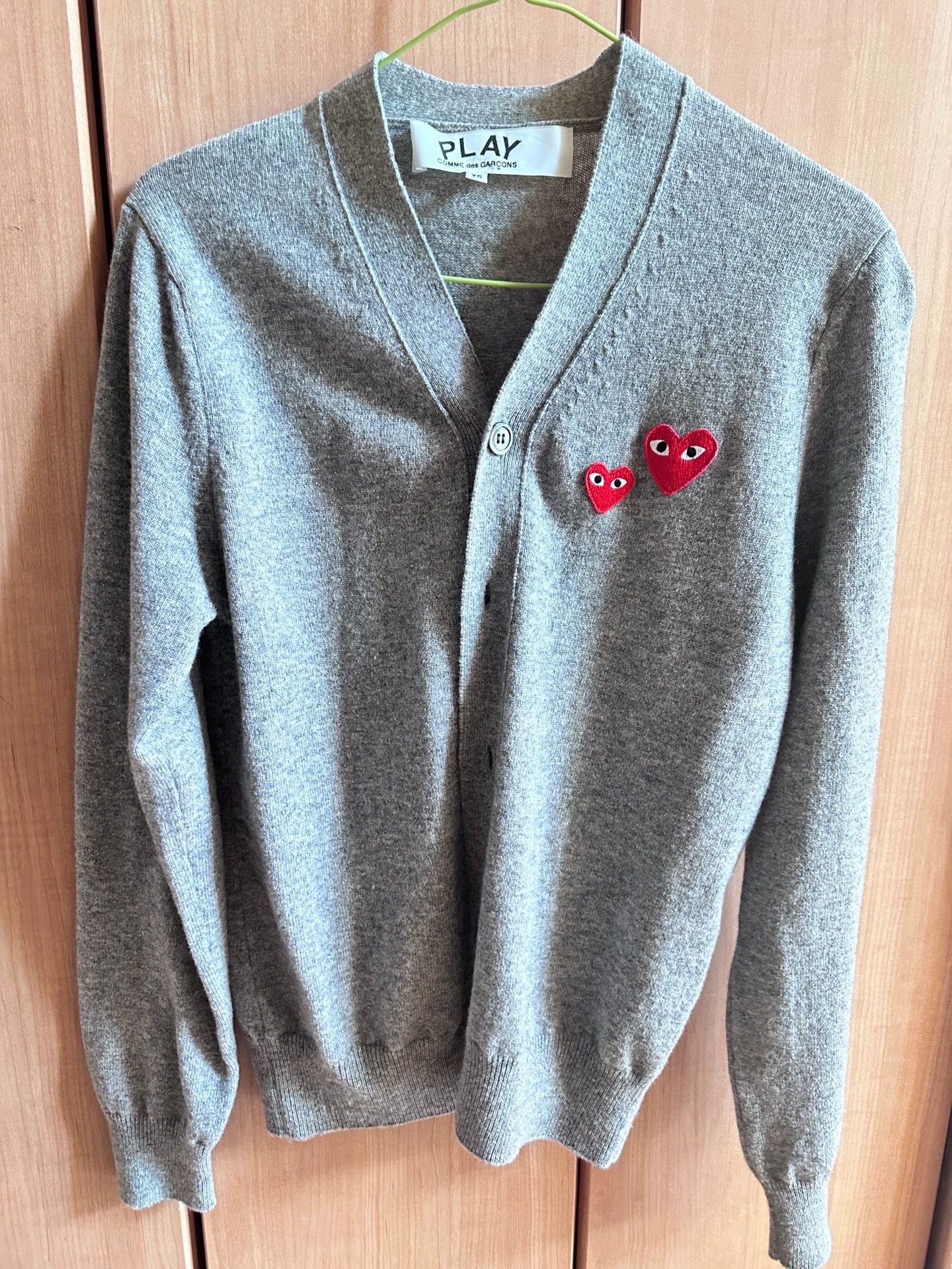 Comme des Garcons PLAY COMME des GARCONS PLAY Gray Wool Cardigan Size US XS / EU 42 / 0 - 1 Thumbnail