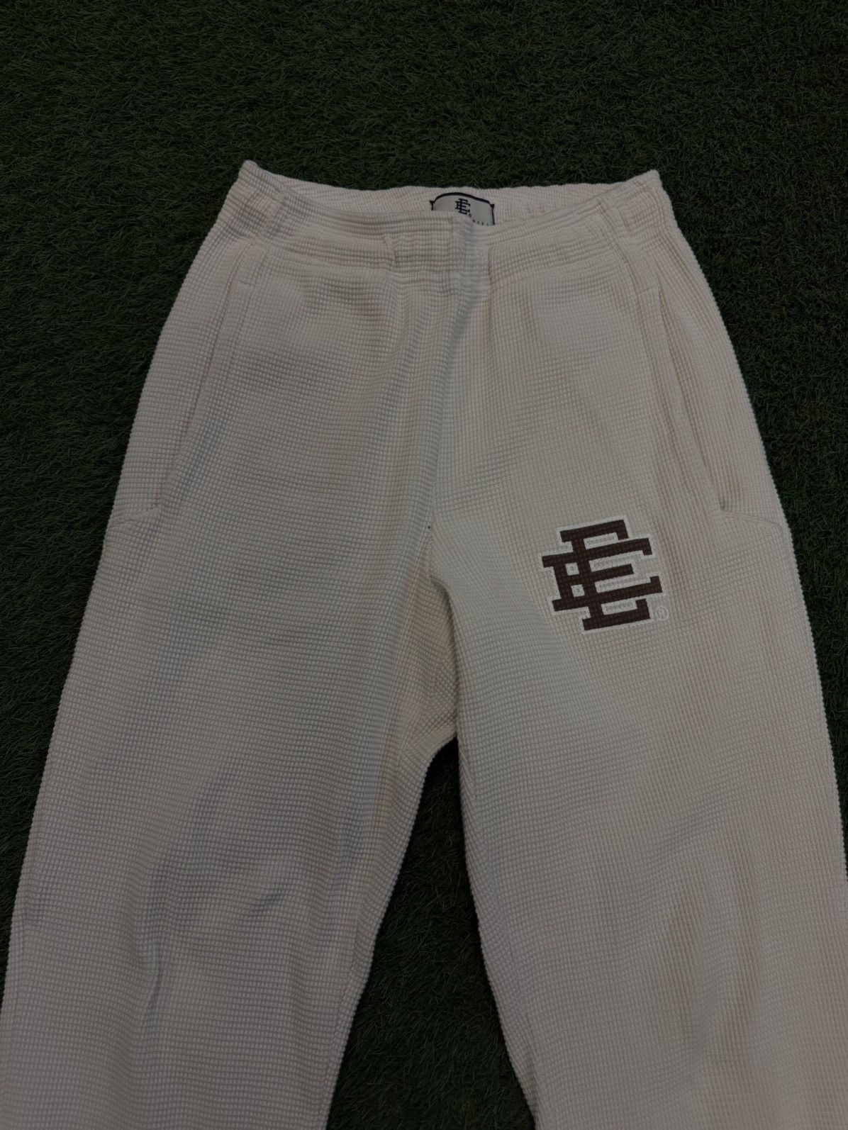 Eric Emanuel Eric Emanuel FW21 White/Brown Thermal Sweatpants Size (M) Size US 31 - 4 Thumbnail
