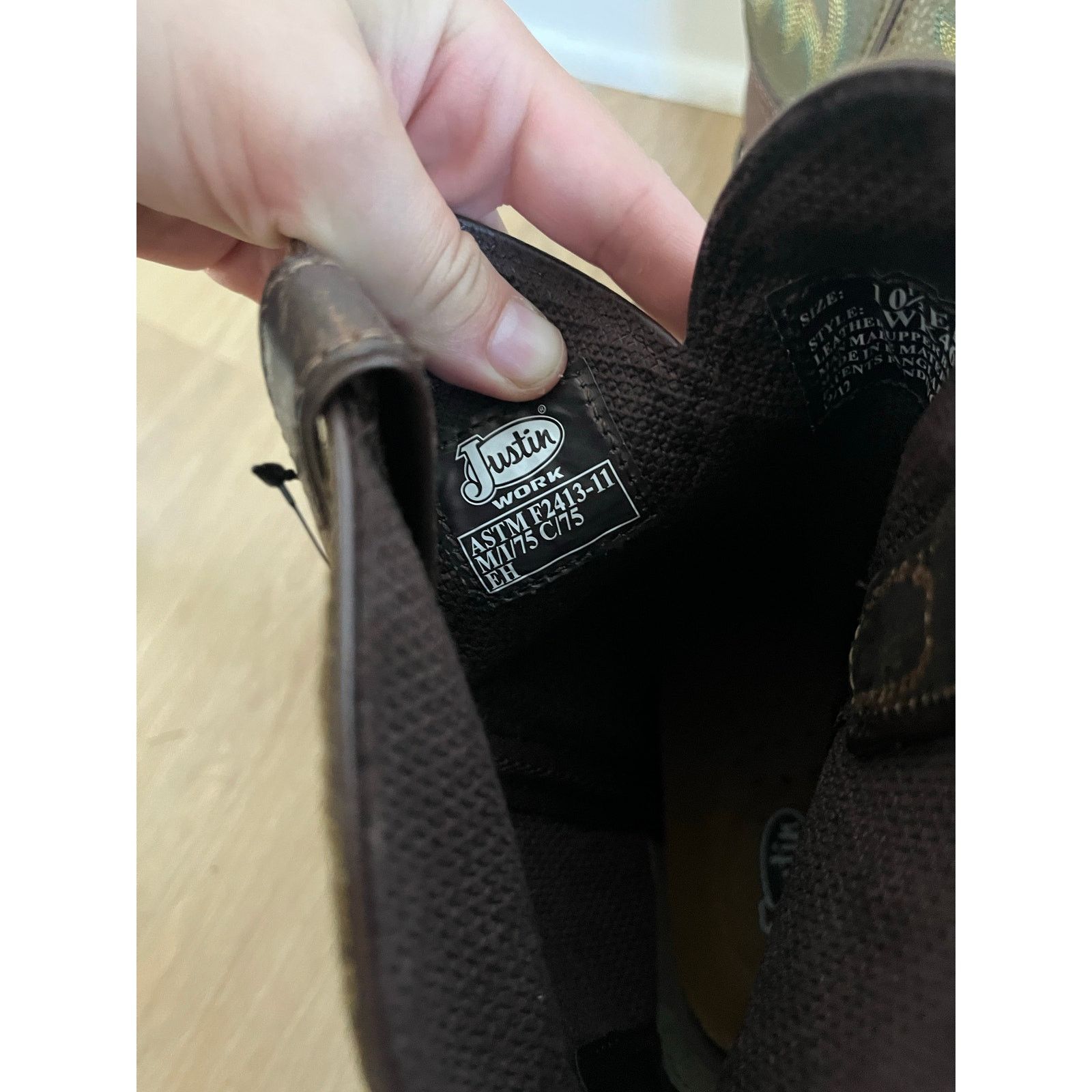 Justin Justin Men's Brown &Green Steel Toe Leather . Size 10.5 EE Size US 10.5 / EU 43-44 - 6 Thumbnail
