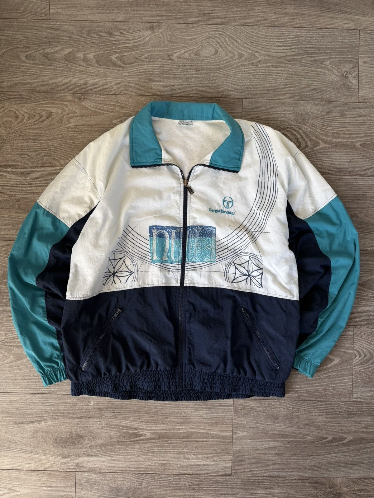 Sergio Tacchini Sergio Tacchini Vintage Italian Style Windbreaker Size US L / EU 52-54 / 3 - 1 Thumbnail