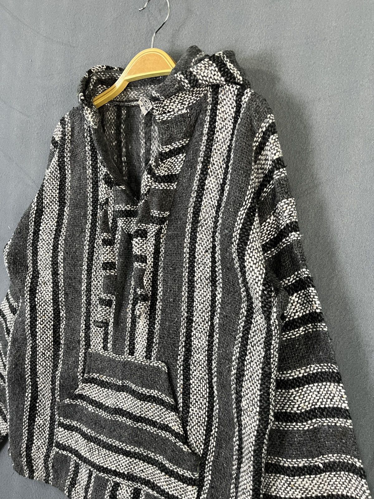 Mexican Threads × Vintage Rare Vintage Sandy Mexican Drug Rugs Hoodie Size US M / EU 48-50 / 2 - 4 Thumbnail