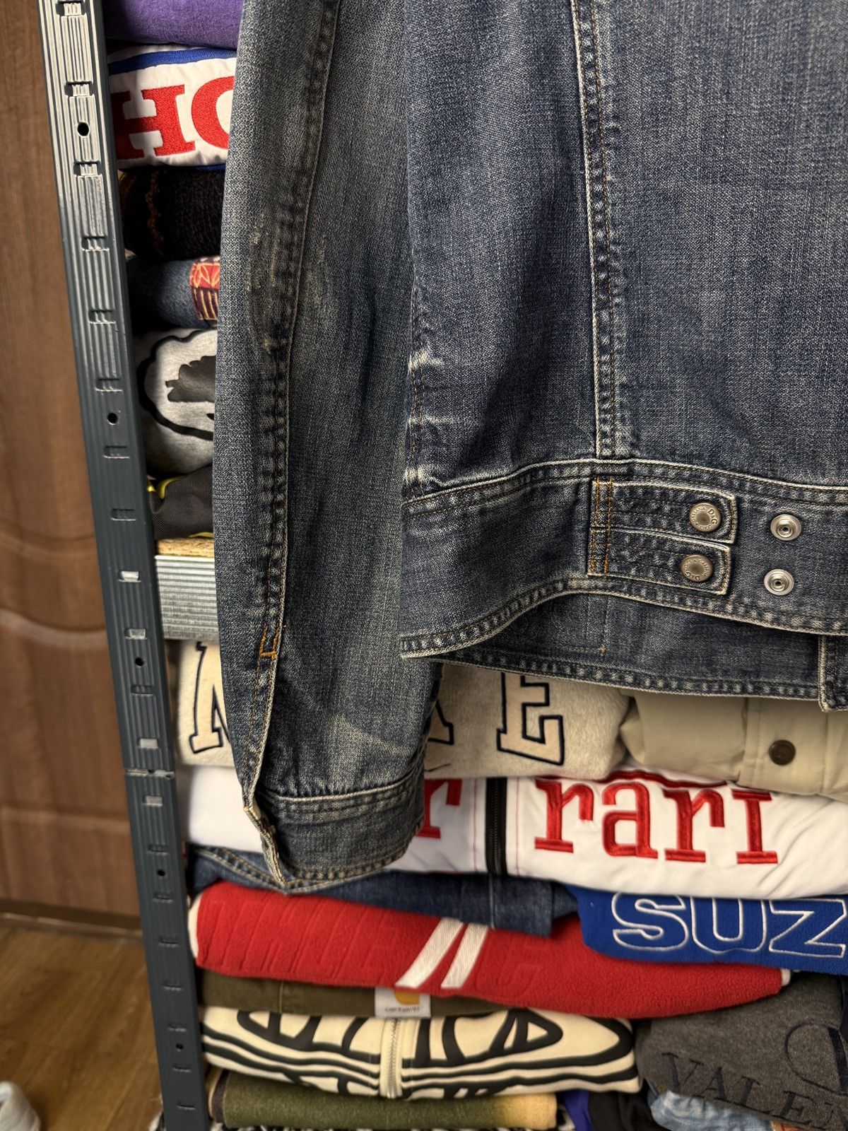 Dolce & Gabbana Vintage Dolce Gabbana Denim Jacket D&G Logo Destrised Y2K Size US L / EU 52-54 / 3 - 14 Thumbnail