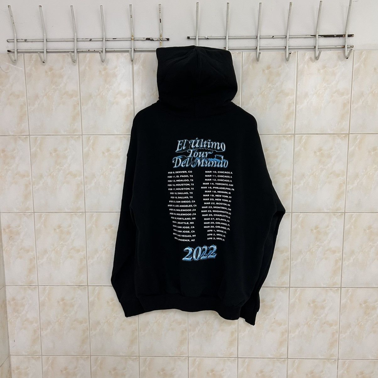 Band Tees EL ÚLTIMO TOUR DEL MUNDO 2022 Hoodie Size US XXL / EU 58 / 5 - 1 Thumbnail