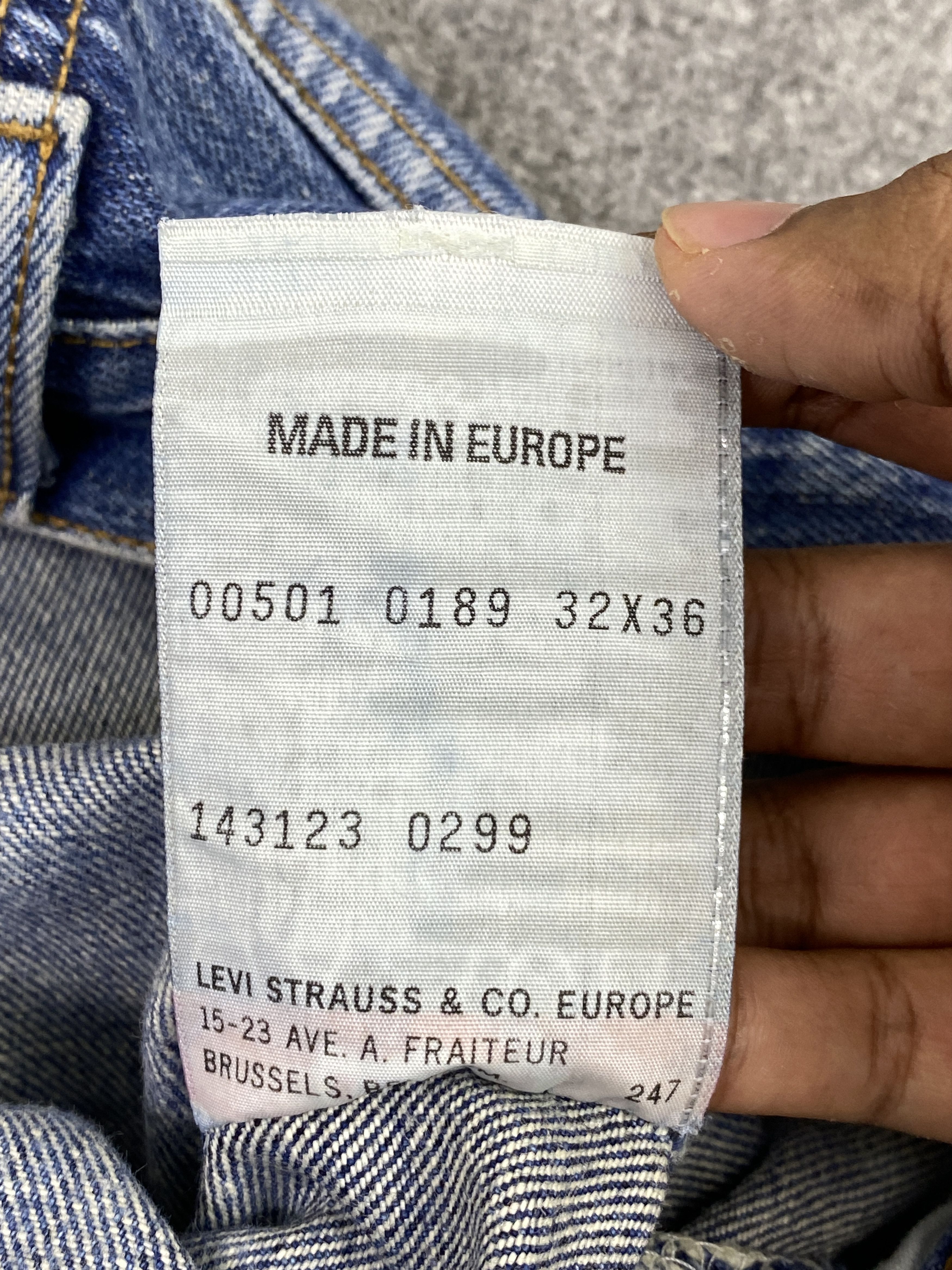 Levi's Vintage Levi's 501 Faded Blue Jeans DP2852 Size US 30 / EU 46 - 8 Thumbnail