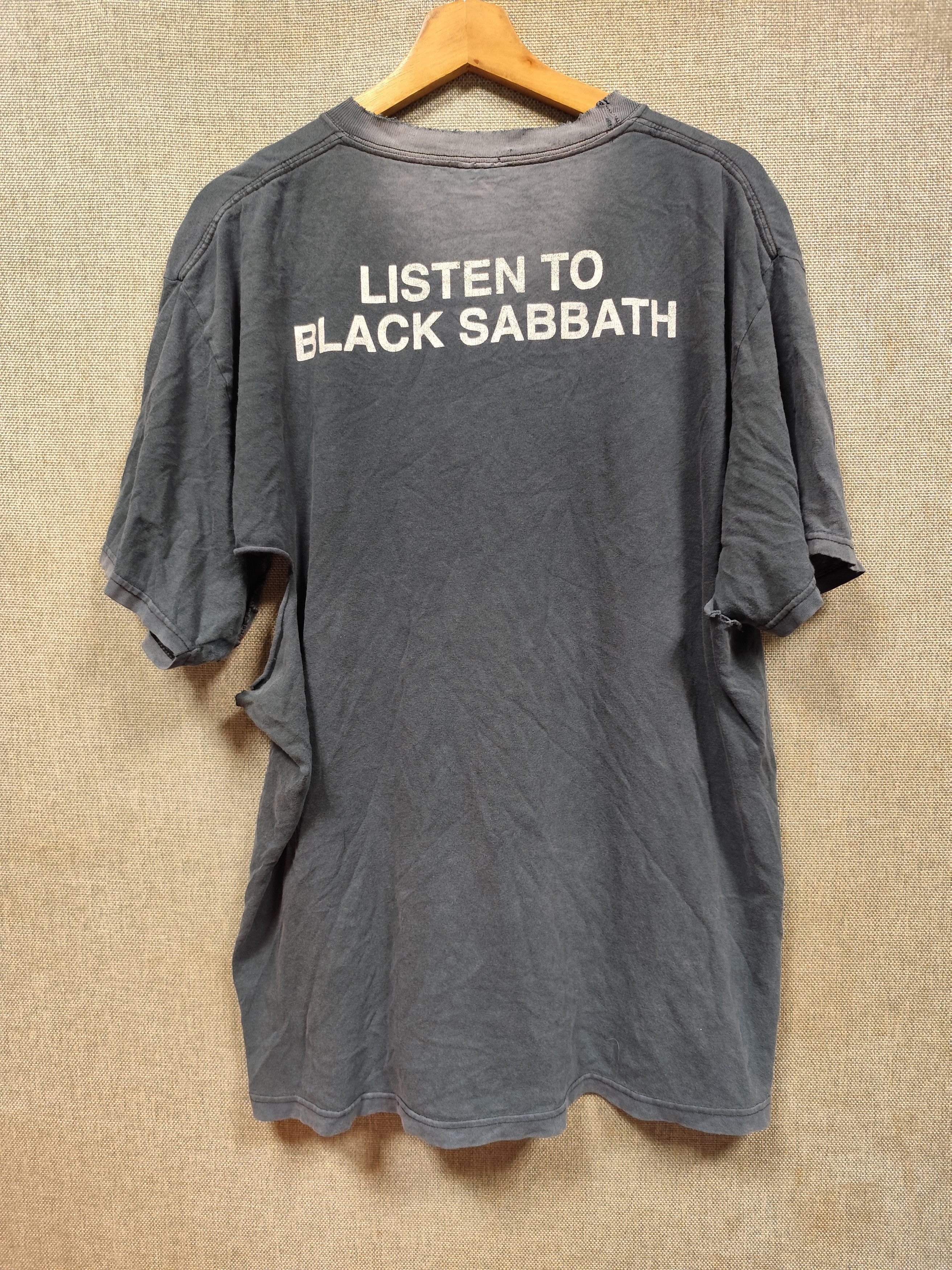 Black Sabbath Vintage 2001 t shirt band black sabbath distressed Size US L / EU 52-54 / 3 - 2 Thumbnail