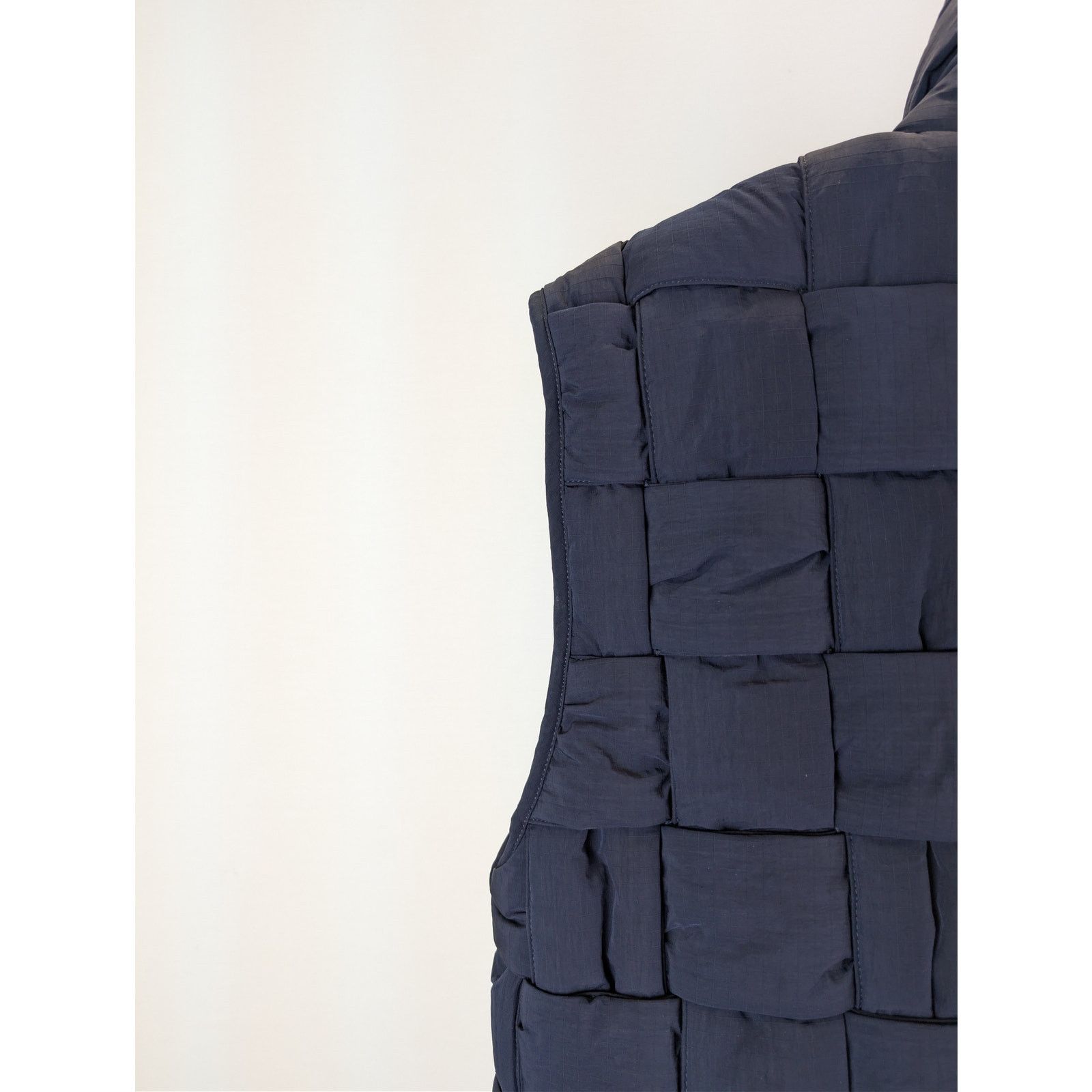 Bottega Veneta o1rshd1 Tech Rip-Stop Nylon Gilet Vest in Blue Size US M / EU 48-50 / 2 - 12 Thumbnail