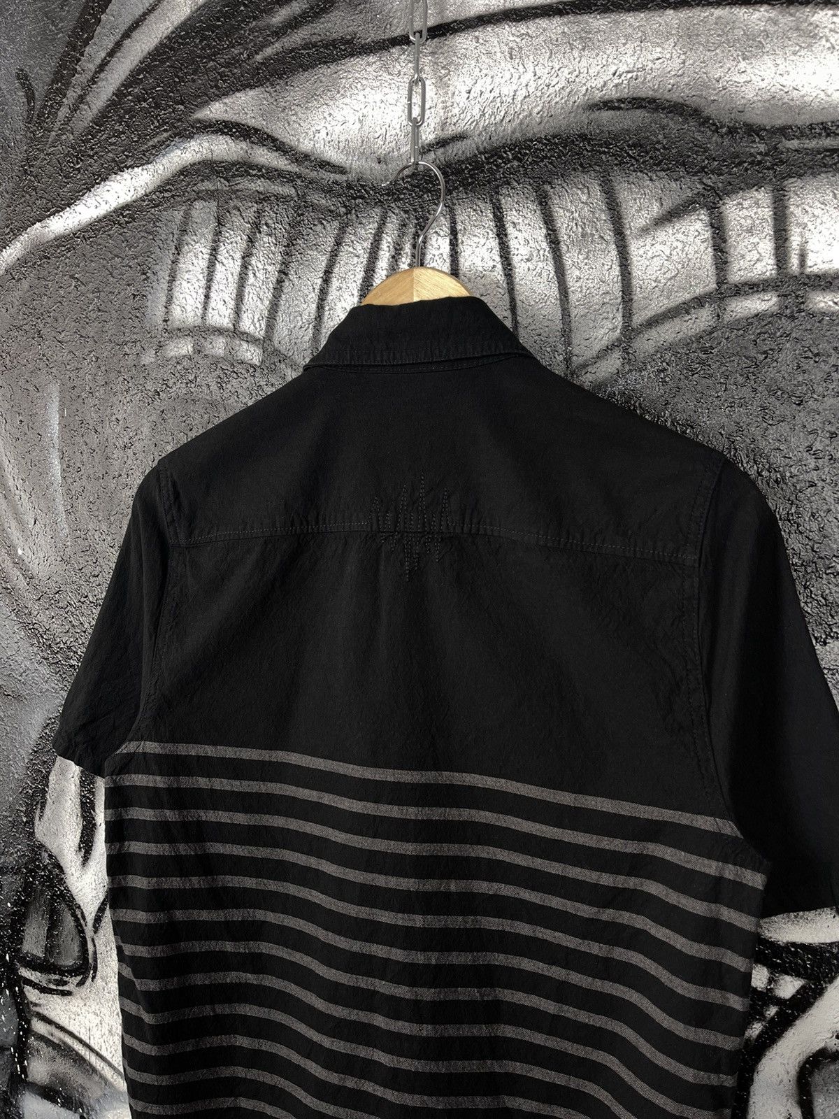 The Hundreds The Hundreds Button Up Short Sleeve Shirt Men’s Size S Size US S / EU 44-46 / 1 - 4 Thumbnail