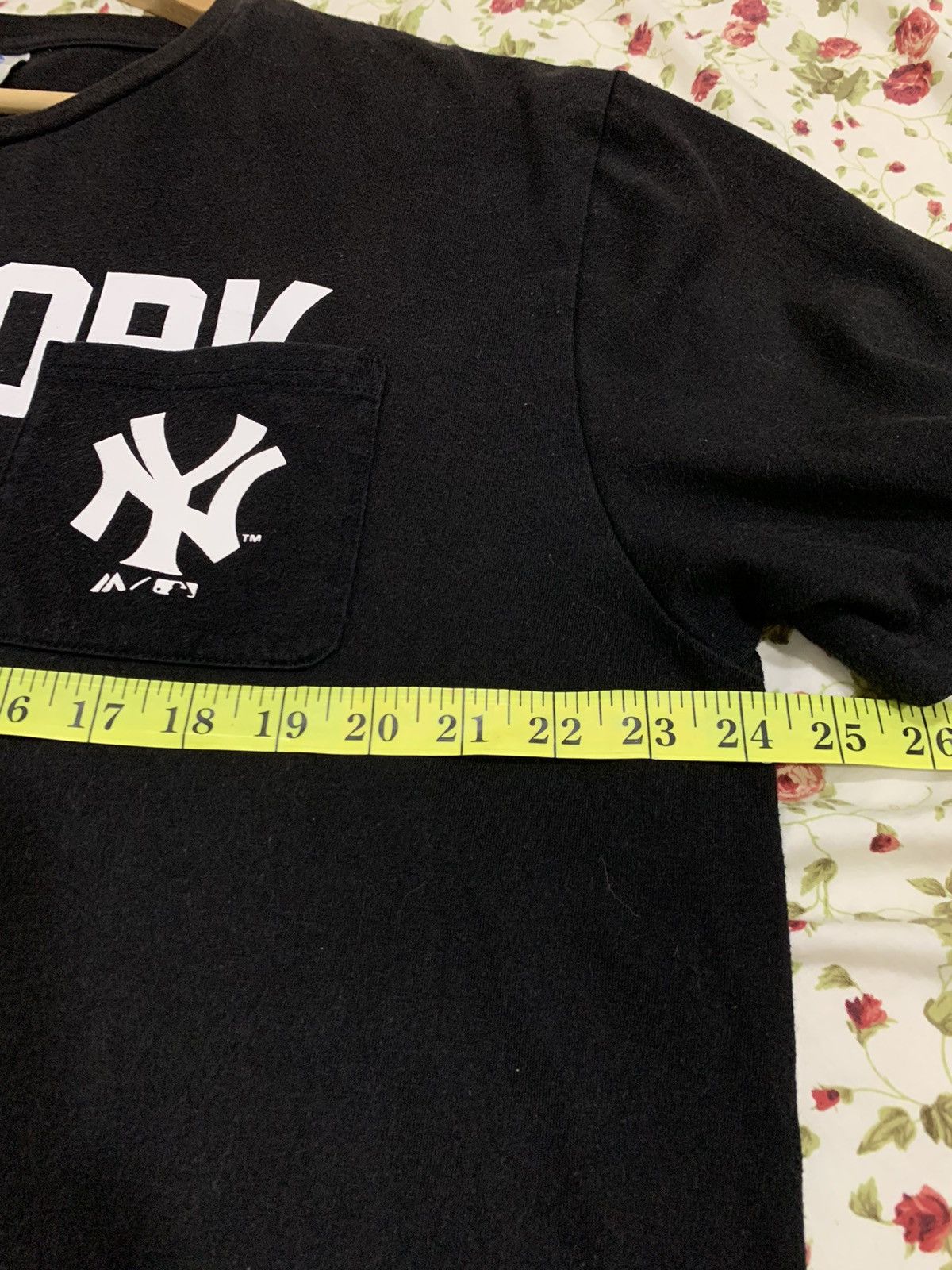 MLB MLB NY New Yankees Baseball Pocket Tee Size US XXL / EU 58 / 5 - 13 Thumbnail