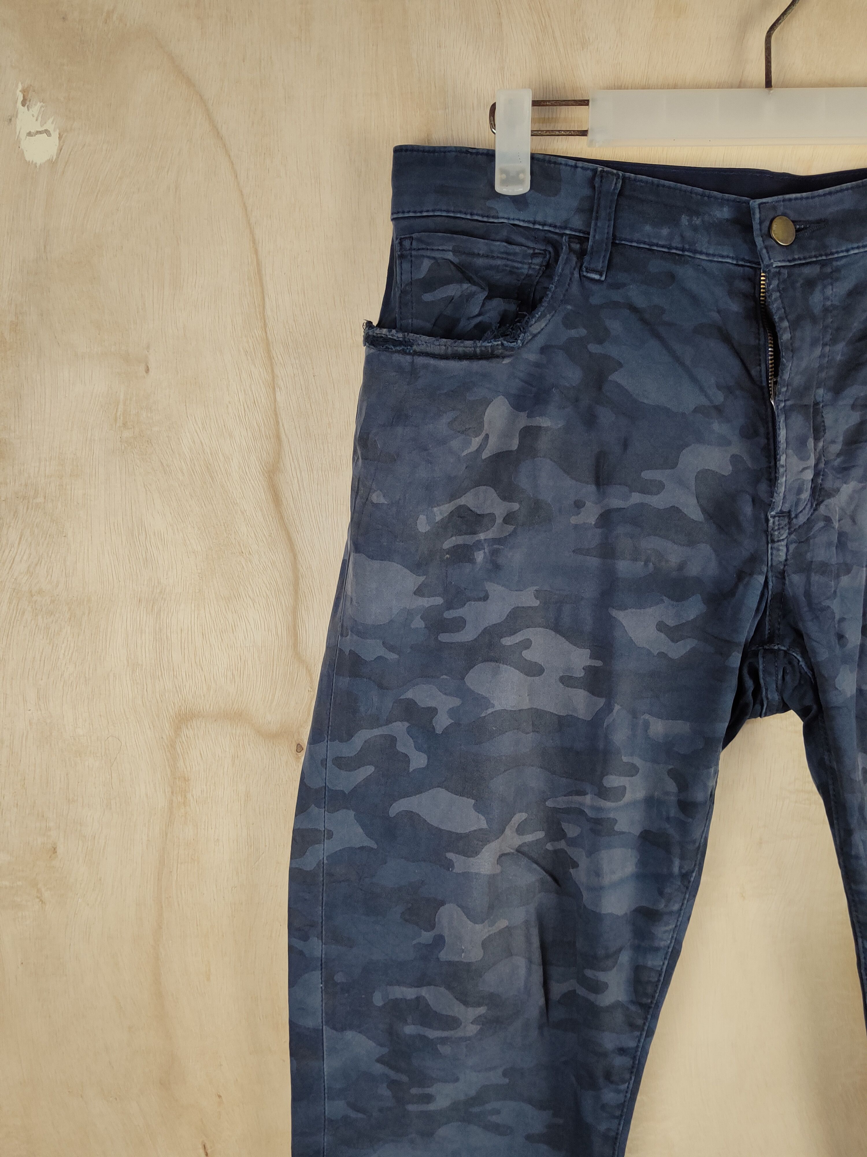 Japanese Brand Uniqlo Camouflage Multipocket Casual Pants #S2430 Size US 34 / EU 50 - 3 Thumbnail