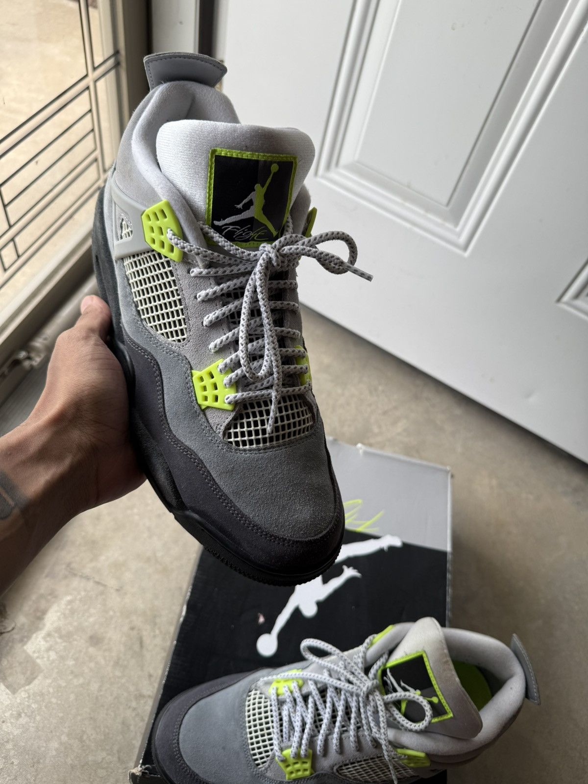 Jordan Brand SE 95 Neon Jordan 4 Size US 12 / EU 45 - 2 Thumbnail