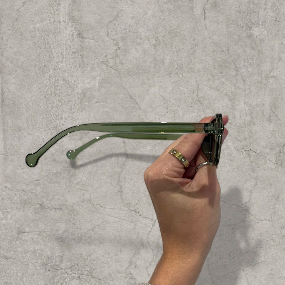 Japanese Brand UV400 square sunglasses in green with khaki lens. One size. Size ONE SIZE - 2 Thumbnail