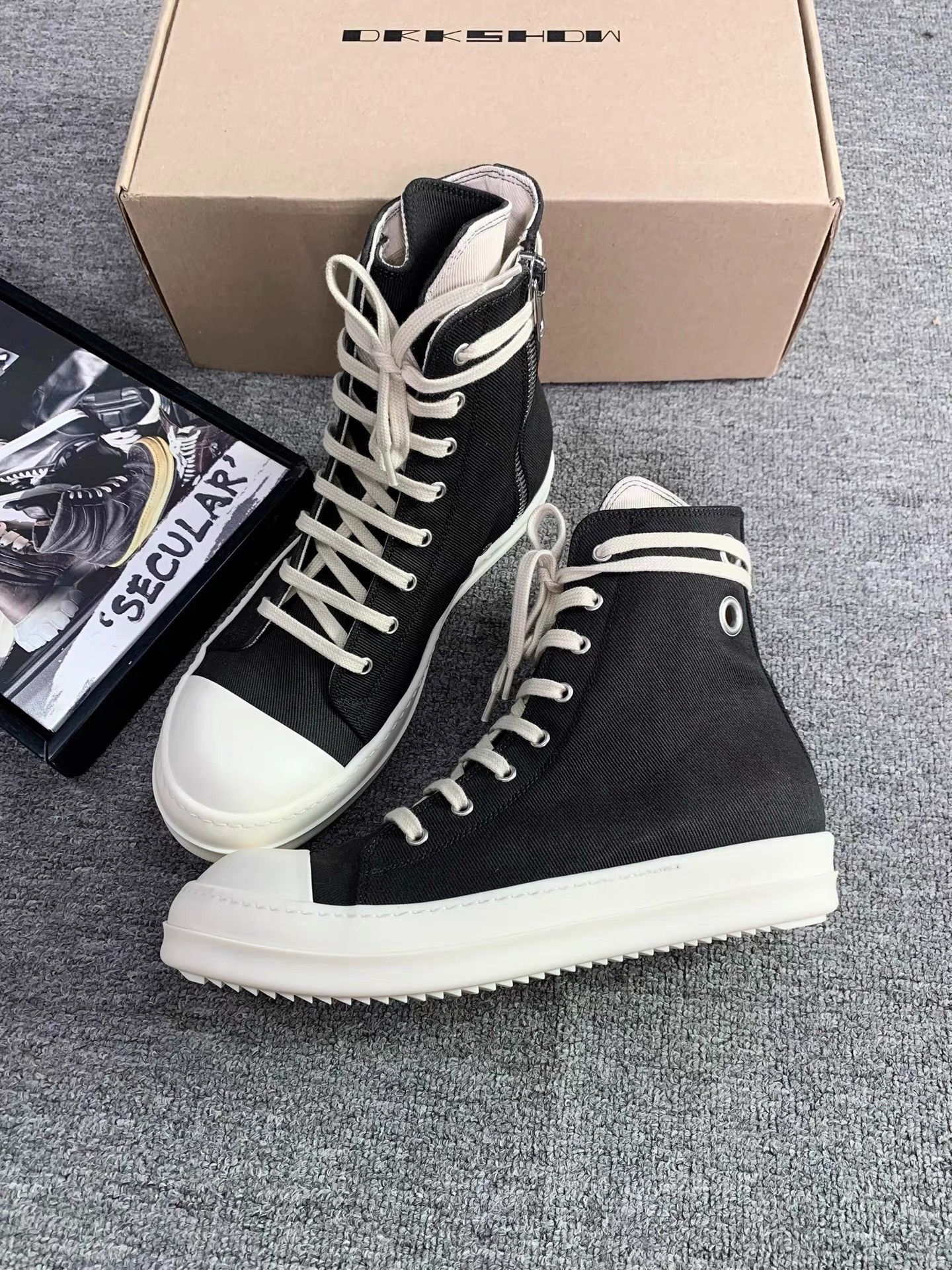 Rick Owens Rick Owens 25SS Big Converse K34 Size US 6 / IT 36 - 1 Thumbnail