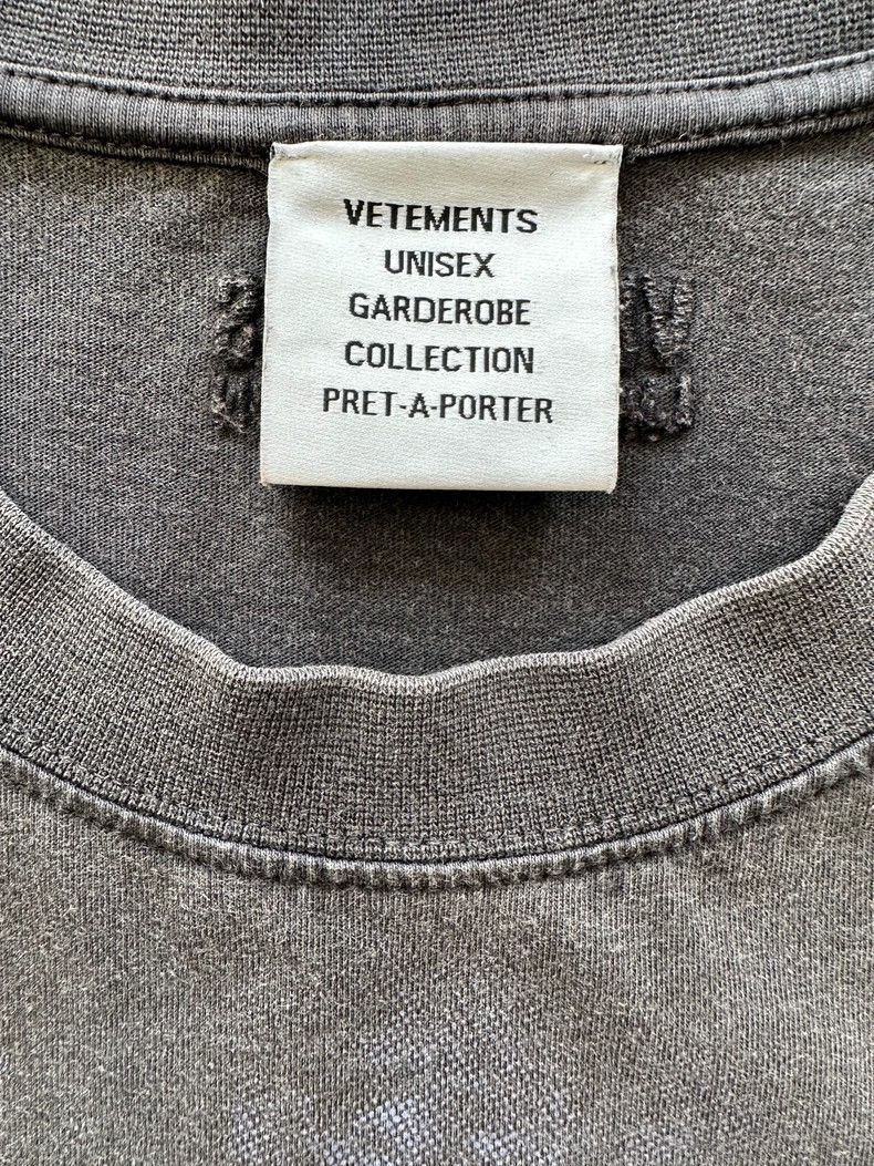 Vetements Vetements 22AW Lucky Printed Washed Distressed T-Shirt Size US S / EU 44-46 / 1 - 5 Thumbnail