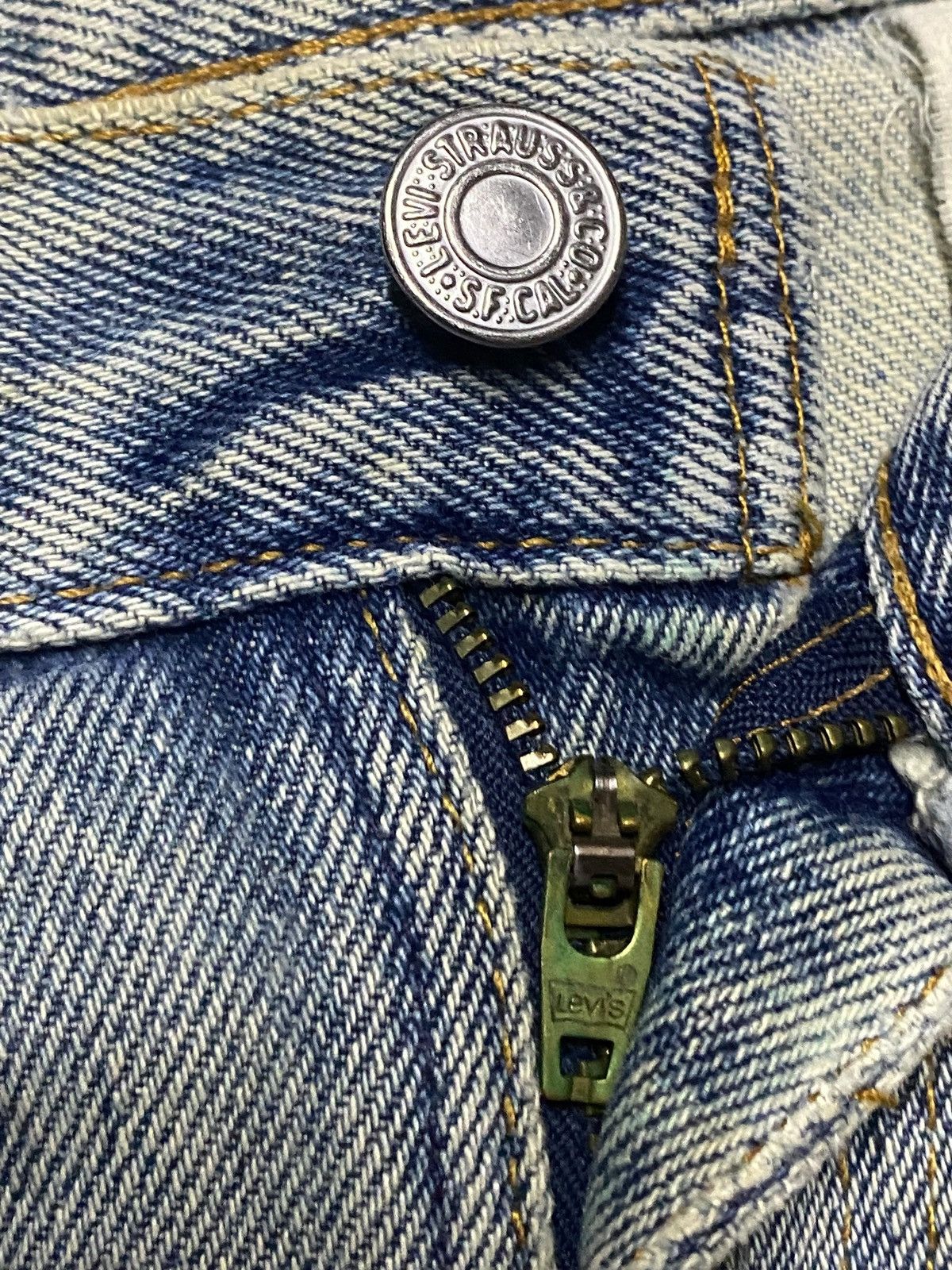 Levi's Levis 505 Distressed Jean Size US 32 / EU 48 - 11 Thumbnail