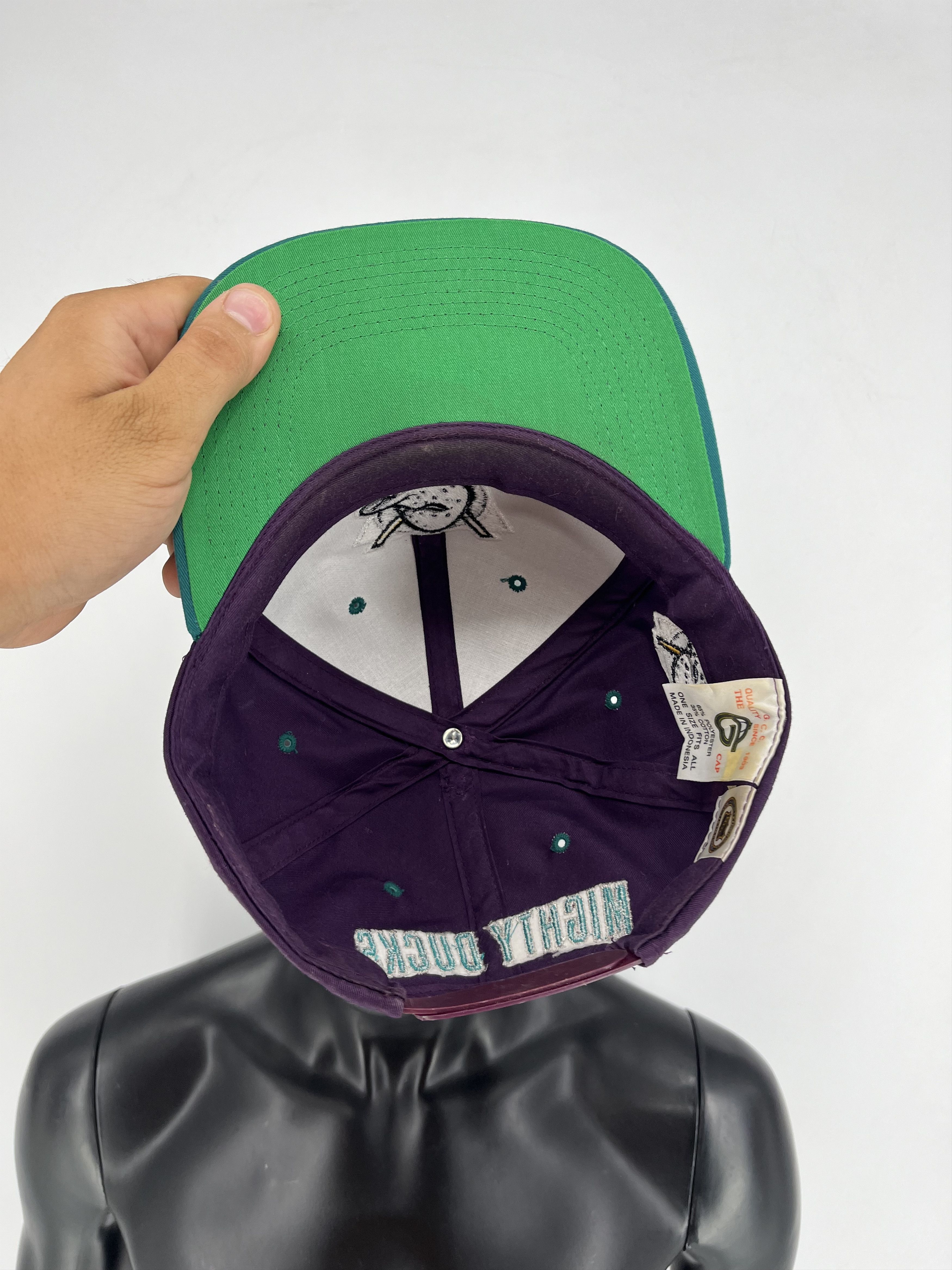 NHL Vintage Y2K NHL Hockey Embroidery logo Vintage Cap Size ONE SIZE - 7 Thumbnail