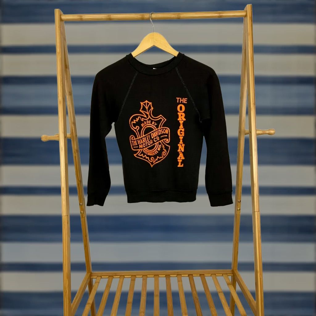 Harley Davidson VINTAGE Harley-Davidson Raglan Sweatshirt Sz S Crewneck Black Logo 80s Men (Harley-Davidson) Size US S / EU 44-46 / 1 - 1 Thumbnail