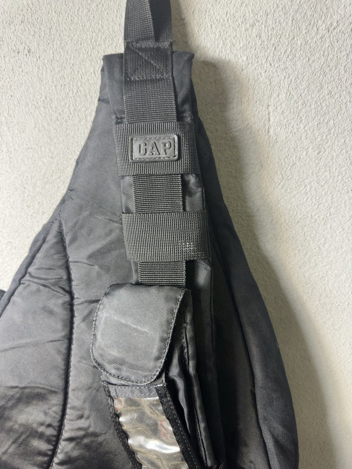 Gap OOs Gap Tactical Sling Bag like Oakley Sandbag Size ONE SIZE - 8 Thumbnail