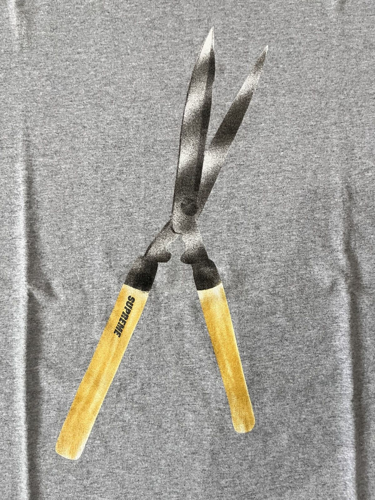 Supreme Supreme Shears tee Size US M / EU 48-50 / 2 - 2 Thumbnail