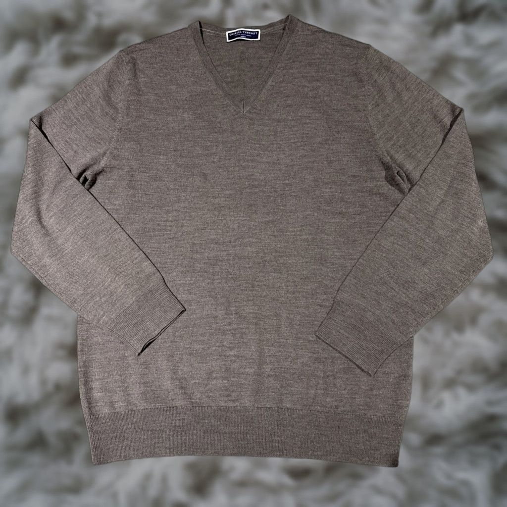 Charles Tyrwhitt **Charles Tyrwhitt Mens Medium Brown Preppy Office Sweater** User: Charles Tyrwhitt Mens Medium Brown Preppy Office Vneck Sweater Size US M / EU 48-50 / 2 - 1 Thumbnail