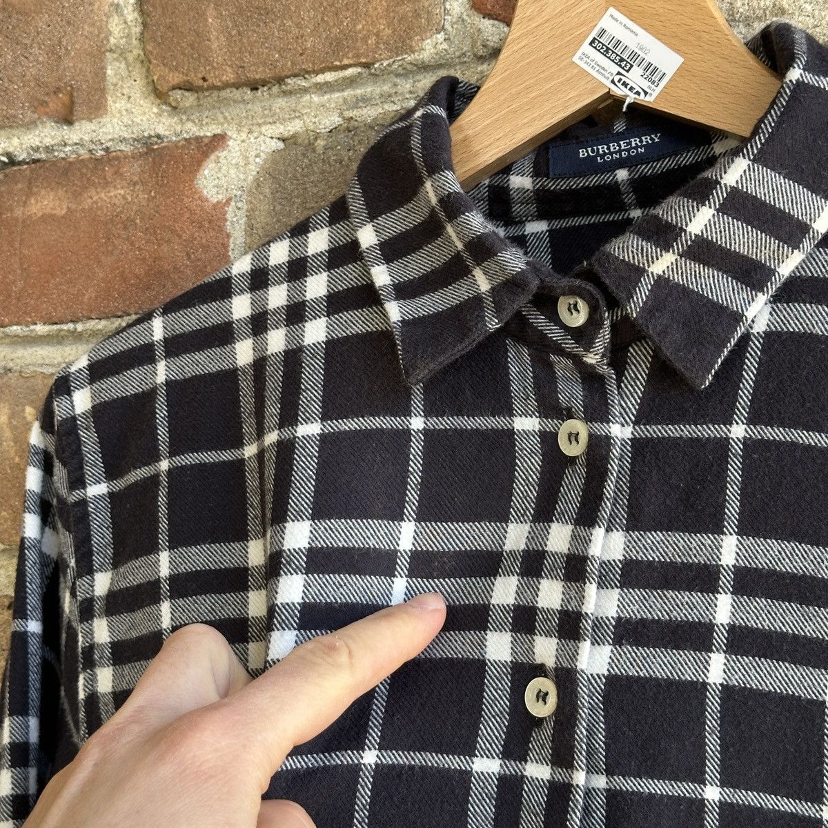 Burberry Vintage Burberry London Flannel Nova Check Shirt Button Up M Size M / US 6-8 / IT 42-44 - 24 Thumbnail