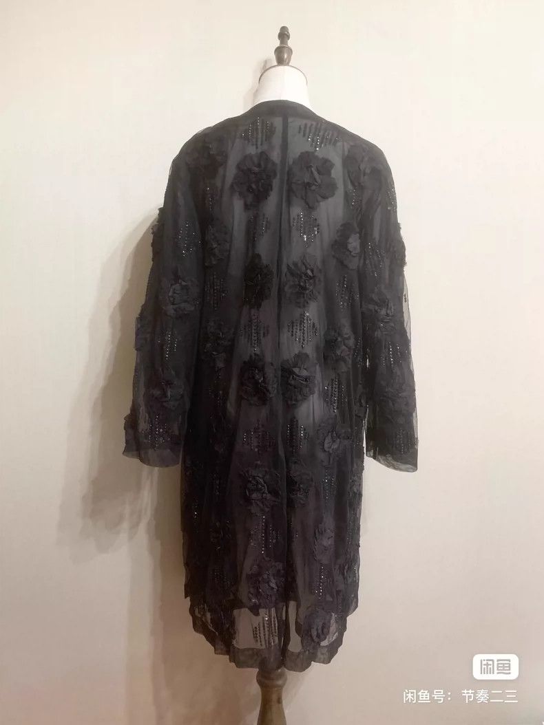 Dries Van Noten dries van noten Three-dimensional sequined coat 2504-Nexta Size US XXS / EU 40 - 4 Thumbnail