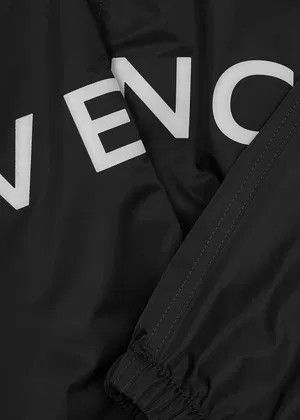 Givenchy o1w1db10325 Shell Windbreaker in Black Size US XXL / EU 58 / 5 - 5 Thumbnail