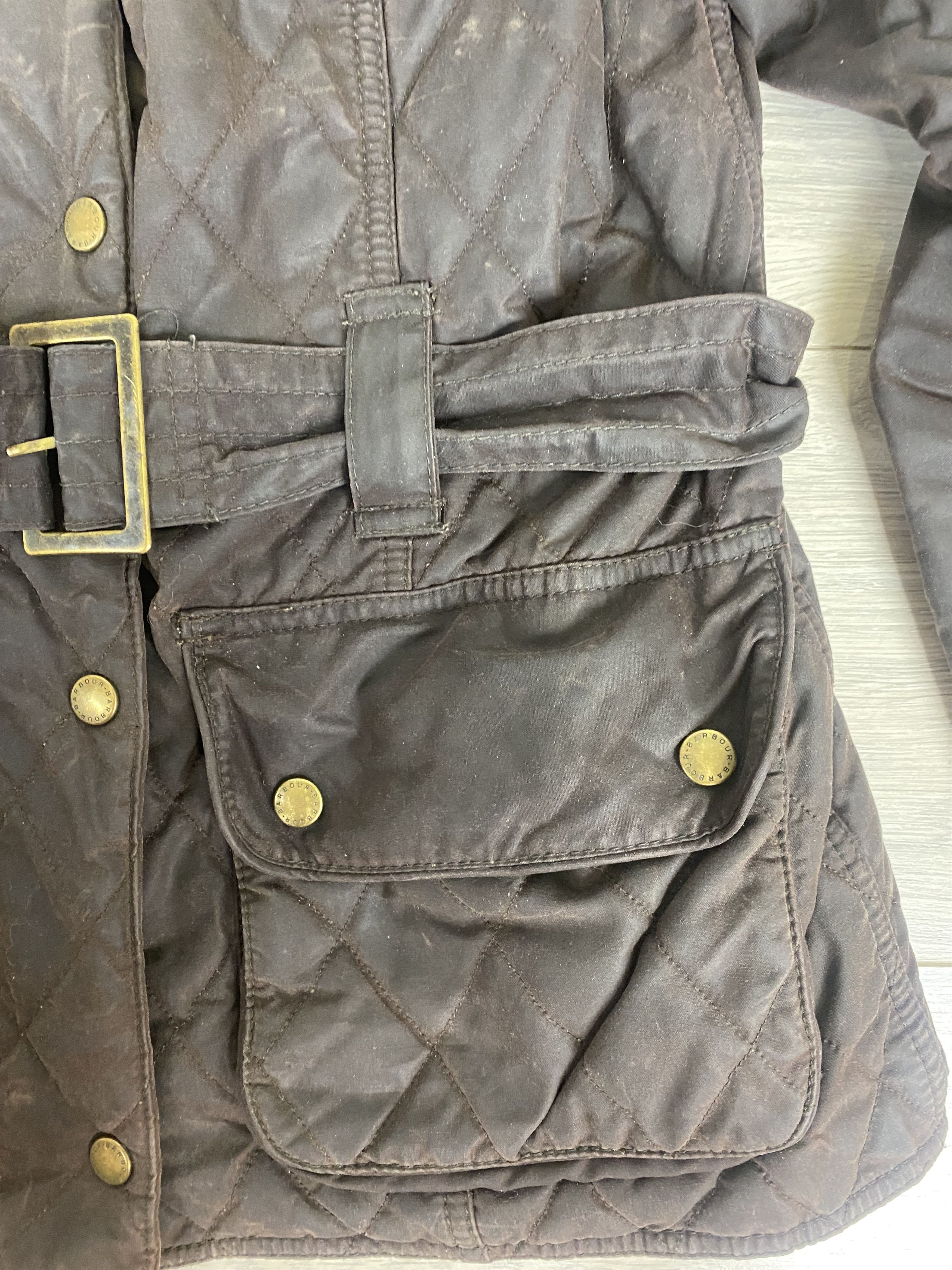 Barbour Barbour International Quilted Waxed Jacket Size M / US 6-8 / IT 42-44 - 9 Thumbnail