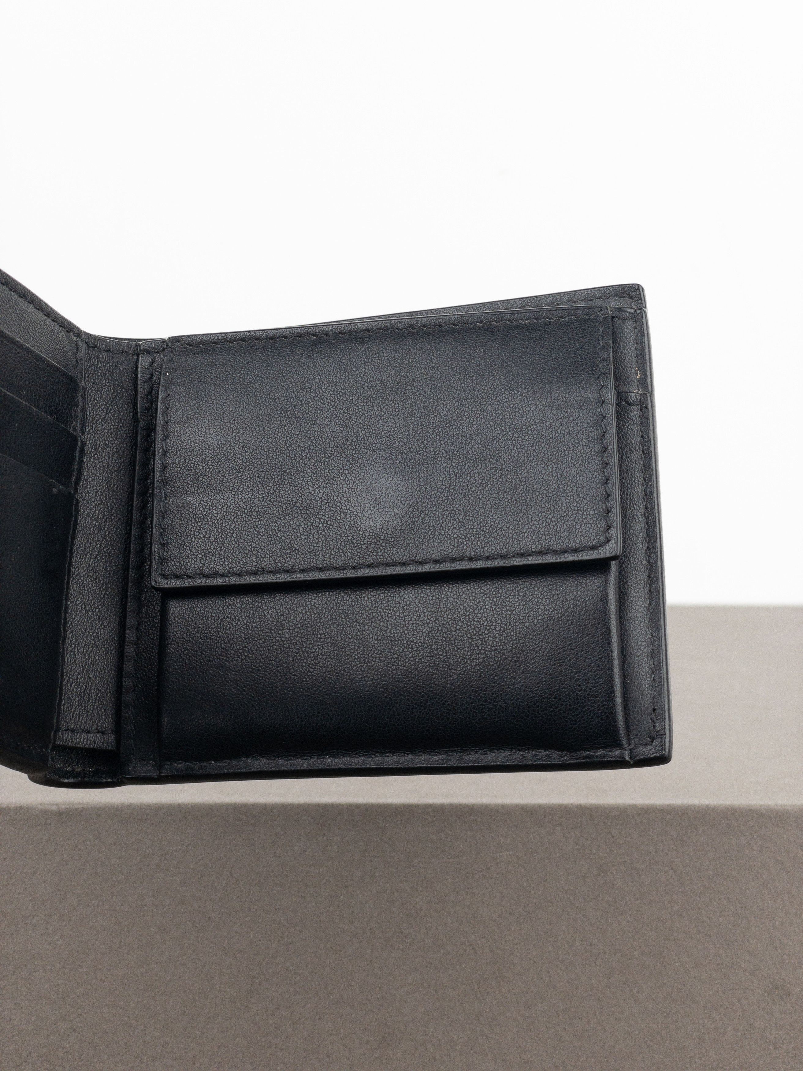 Bottega Veneta Bottega Veneta Cassette Bi-Fold Wallet Leather Black Size ONE SIZE - 9 Thumbnail