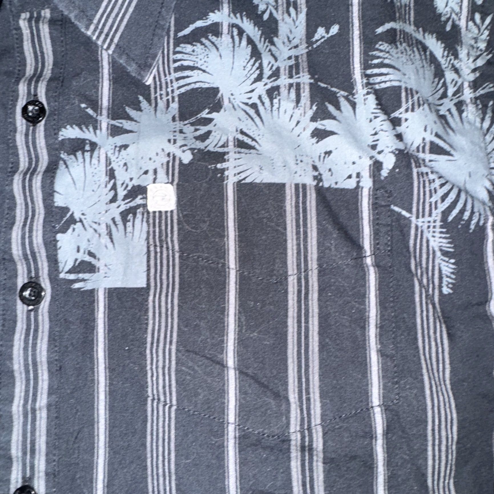 Billabong VINTAGE Billabong Shirt XL Black Striped Button-Up Short Sleeve Y2K Surf Skate Retro Palm Tree Mens Size US XL / EU 56 / 4 - 3 Thumbnail