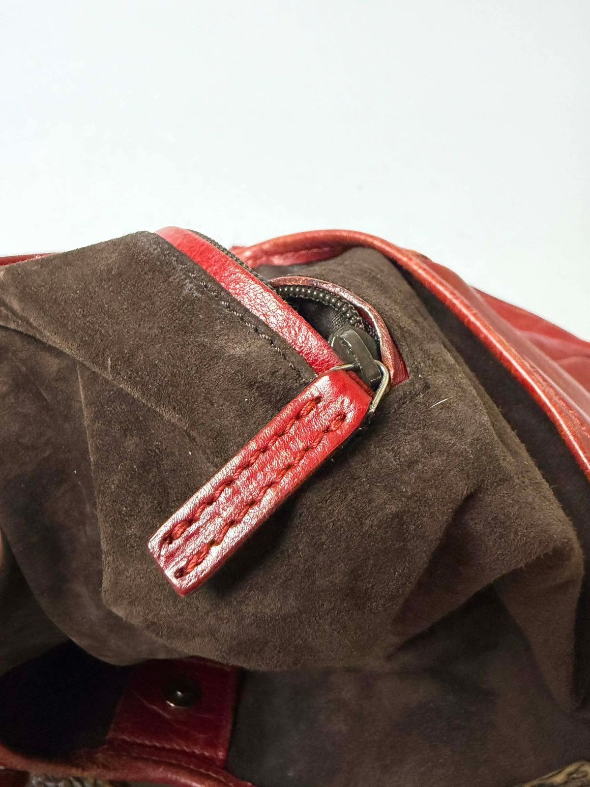 Saint Laurent Paris Yves Saint Laurent Red Leather Mombasa Hobo Bag Size ONE SIZE - 11 Thumbnail