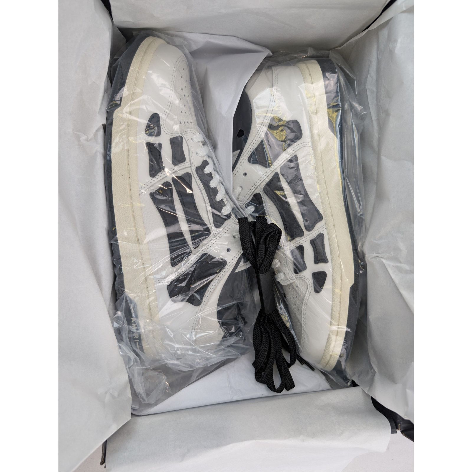 Amiri o1rshd1 Skelton Low-Top Sneakers in White/Black Size US 7 / EU 40 - 20 Thumbnail