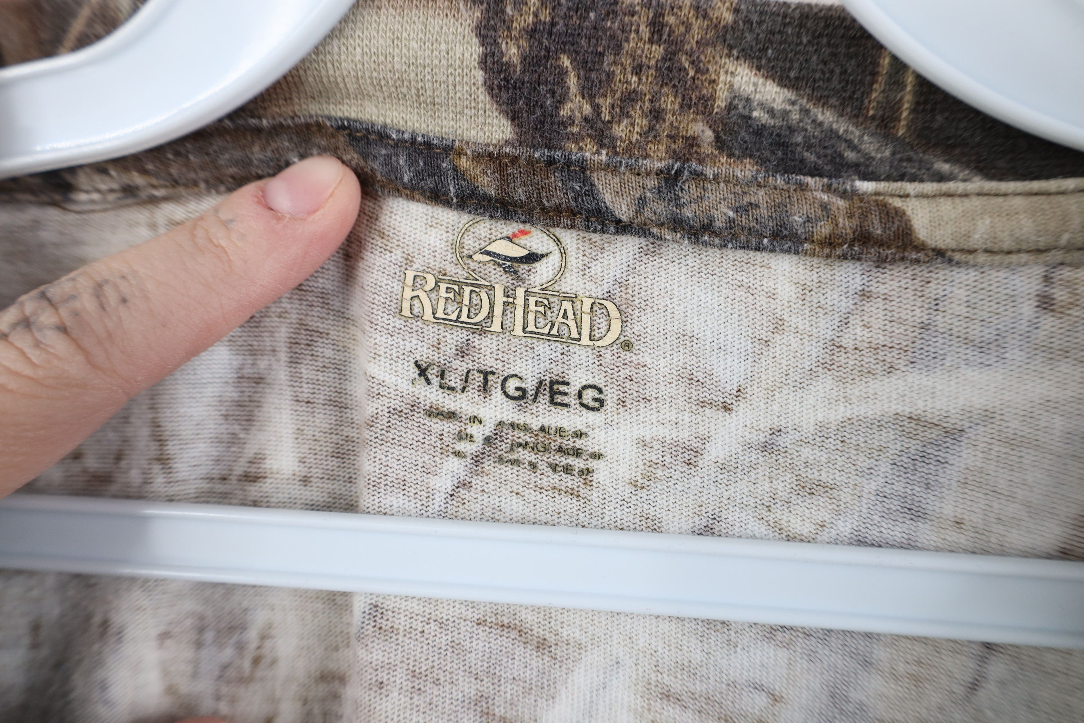 Vintage Vintage Y2K Streetwear Camouflage Long Sleeve Henley T-Shirt Size US XL / EU 56 / 4 - 6 Thumbnail