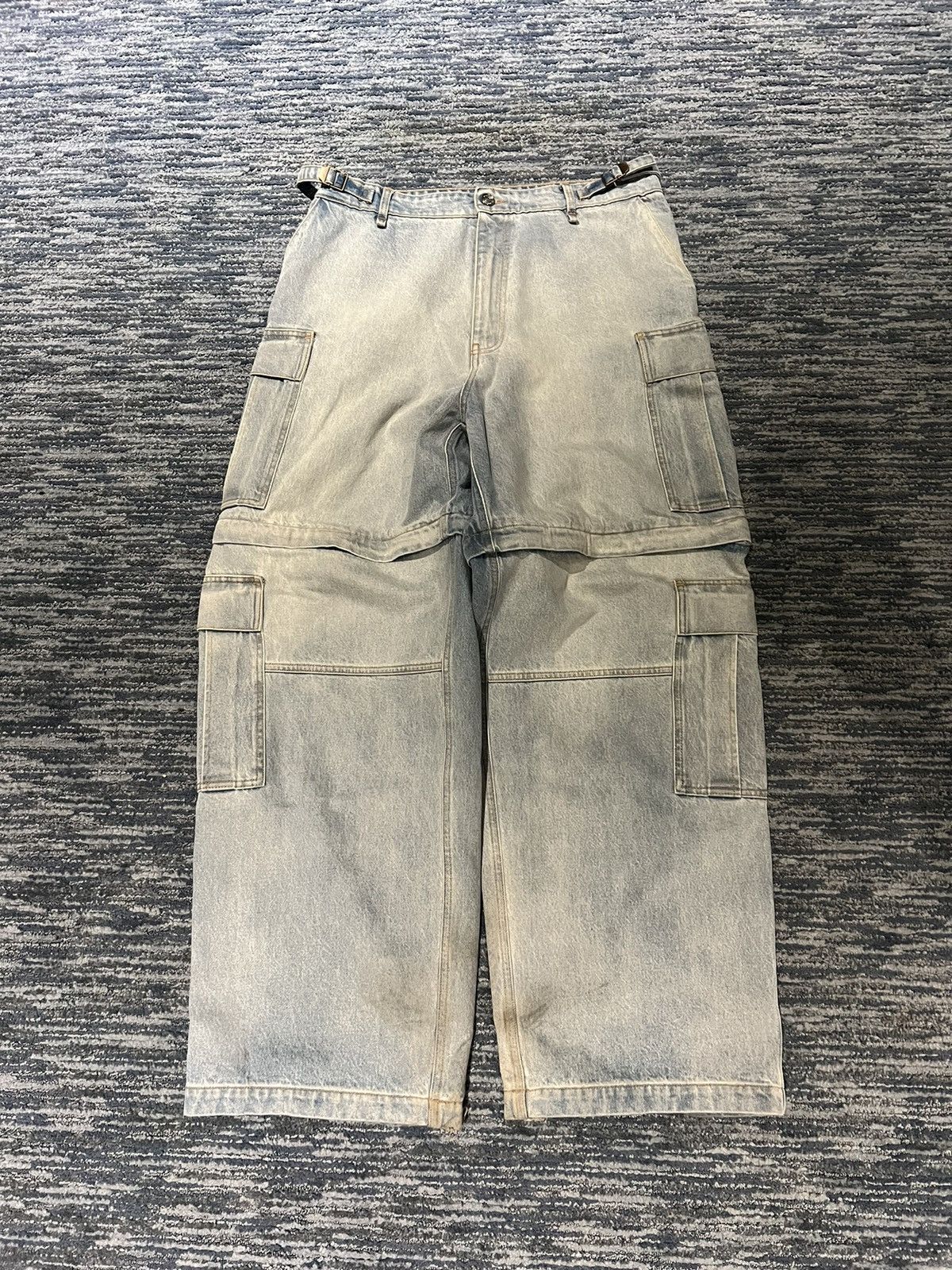 VTMNTS × Vetements Vetements Cargo Pants Size US 32 / EU 48 - 1 Thumbnail