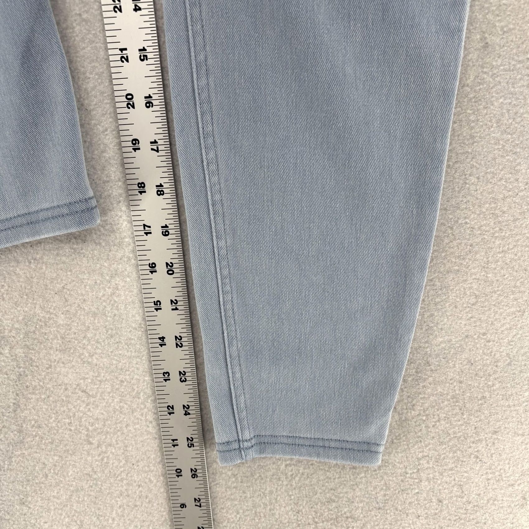 Vintage Halara Jeans Jegging Womens M Blue Light Wash High Rise Stretch Denim Pants Pockets 25in Inseam Slim Cotton Polyester Spandex 28in Waist Womens Jeans Size 32" / US 10 / IT 46 - 6 Thumbnail