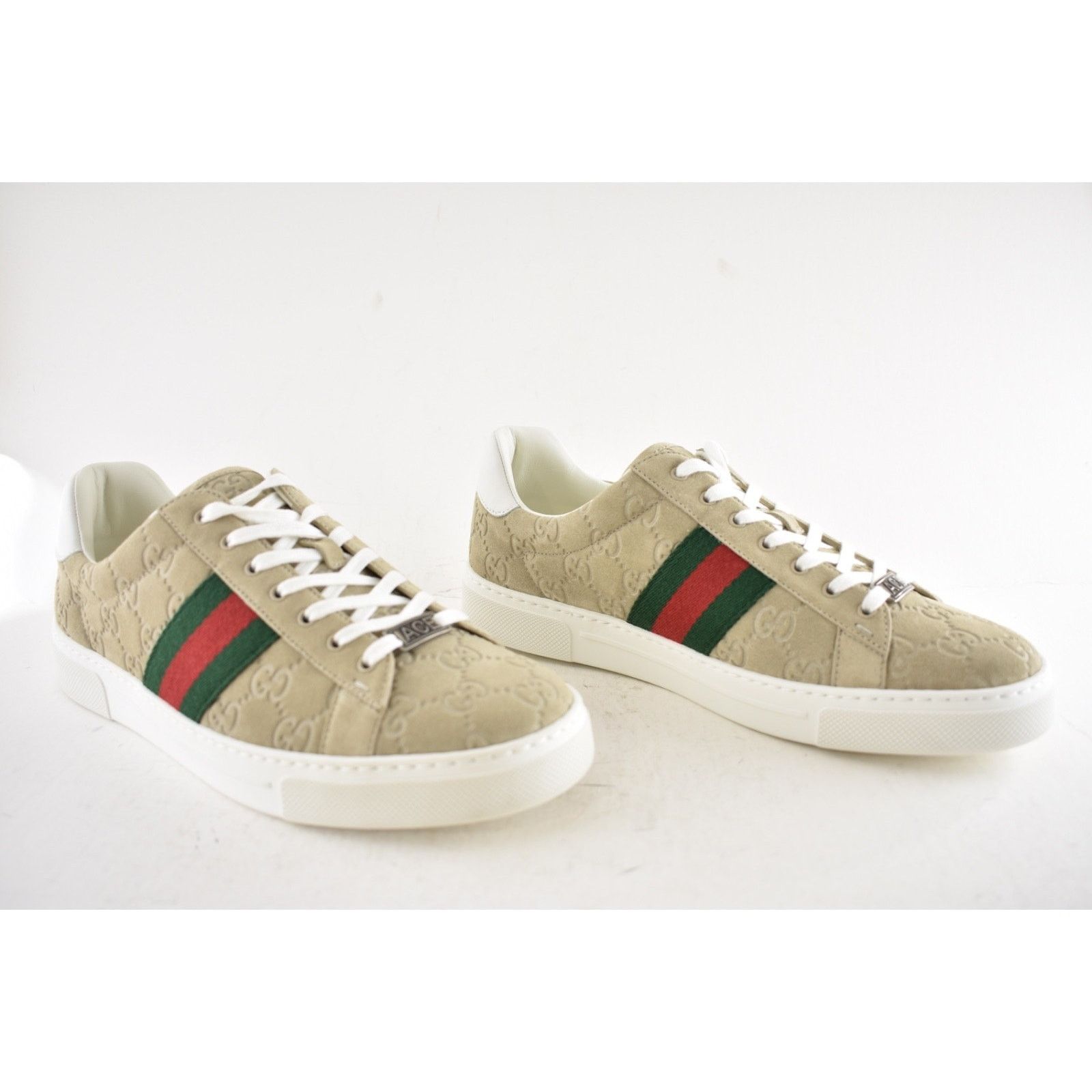 Gucci Gucci Oatmeal Beige Suede Flat Low Top Trainer Sneakers 39 Size US 9 / IT 39 - 8 Thumbnail
