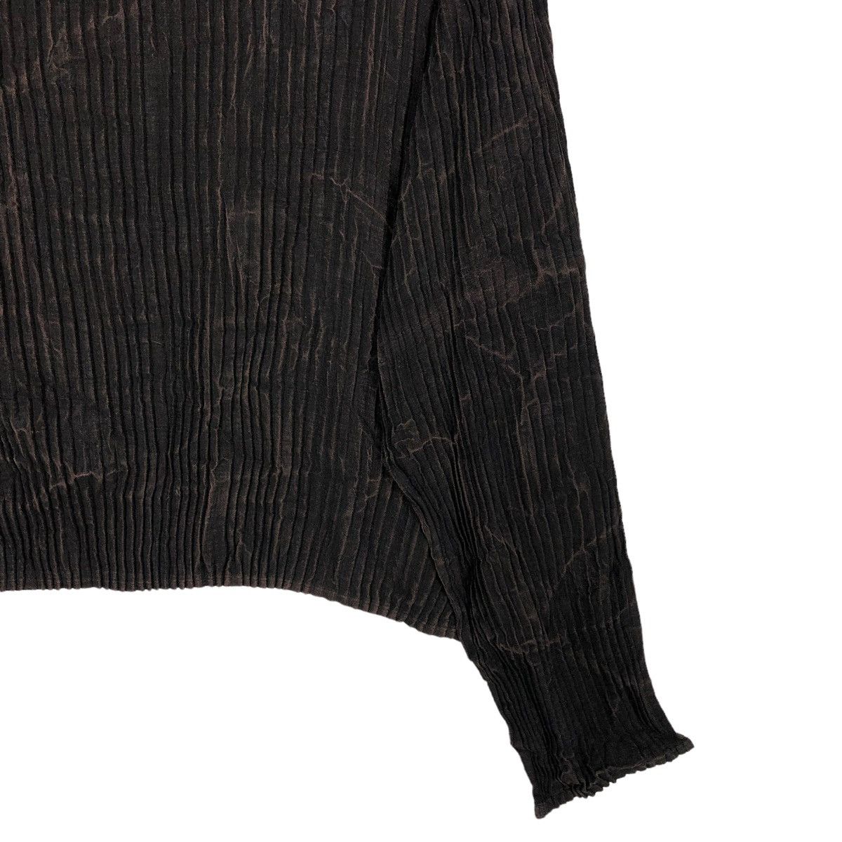 Japanese Brand 🔥LONG SLEEVE PLEATED DESIGN PINORE ISSEY MIYAKE JAPAN Size US M / EU 48-50 / 2 - 5 Thumbnail
