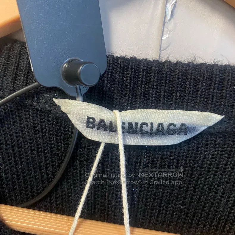 Balenciaga Balenciaga Black Rainbow Multilingual Sweater Sweatshirt Size US XS / EU 42 / 0 - 3 Thumbnail