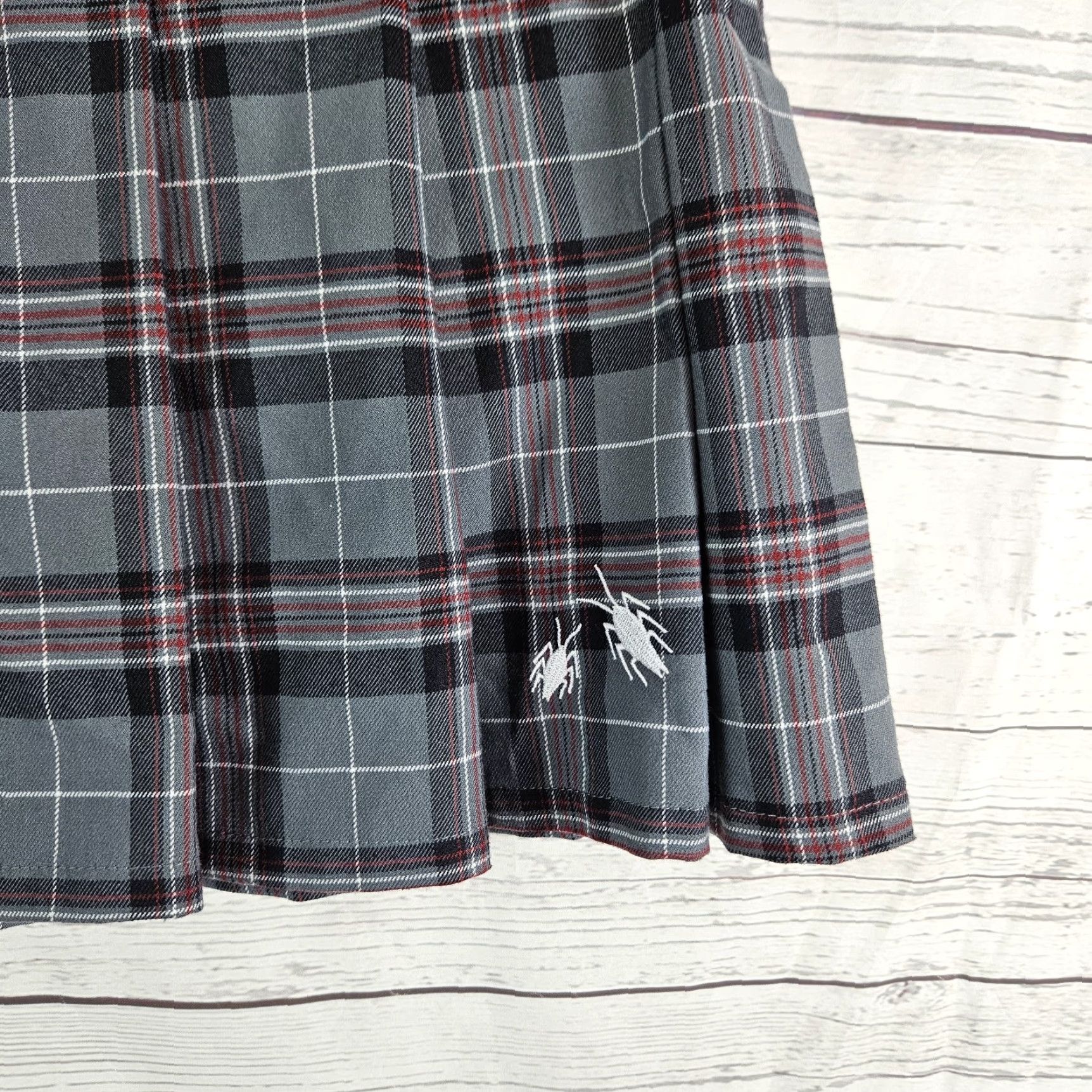 Vintage Beetlejuice Womens Pleated Skort Sz Medium Gray Red Plaid Side Zip Skort M Plaid Womens Beetlejuice Size 32" / US 10 / IT 46 - 2 Thumbnail
