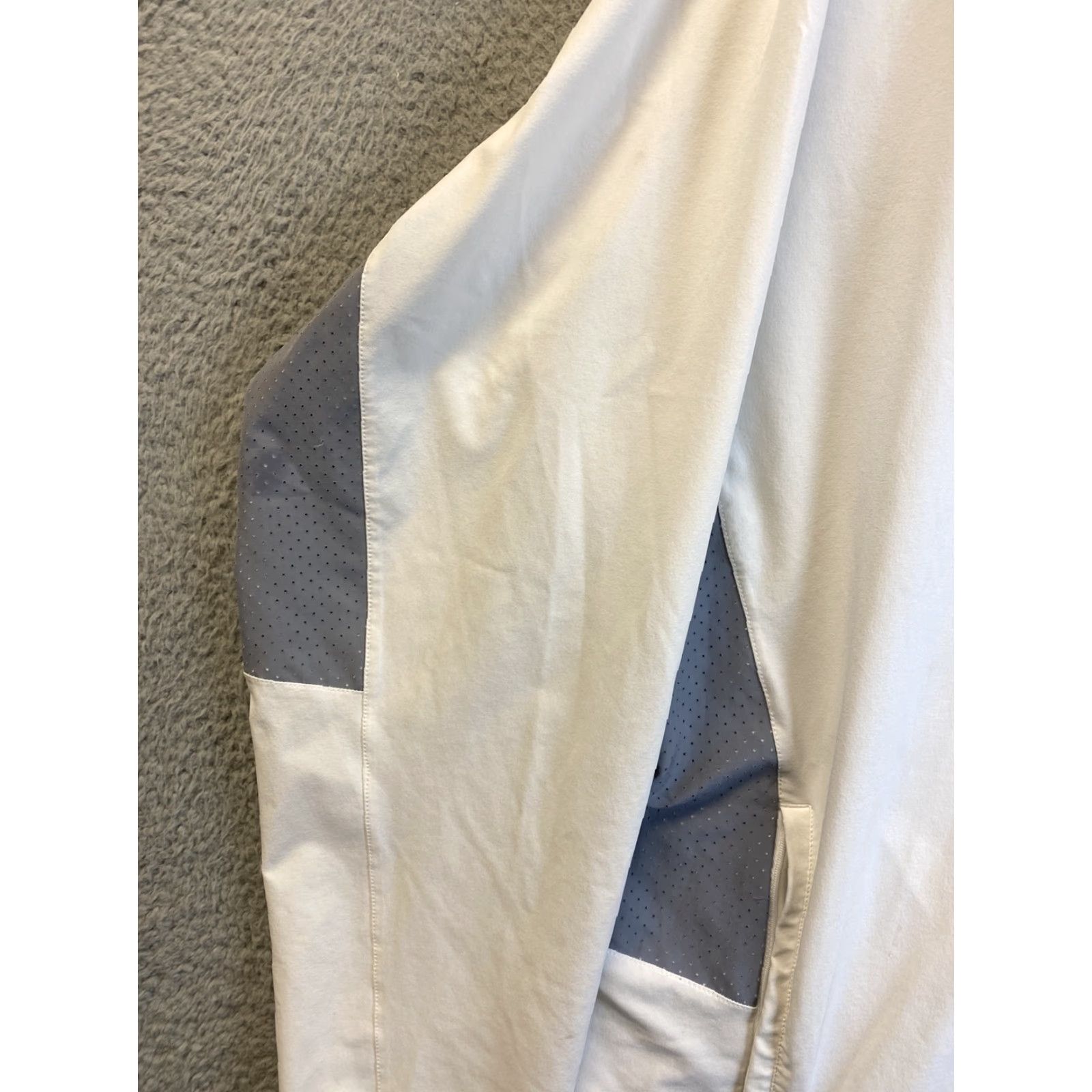 Under Armour Under Armour Zip Hooded Pullover Windbreaker Mens XXL White Softshell /92-17 Size US XXL / EU 58 / 5 - 6 Thumbnail