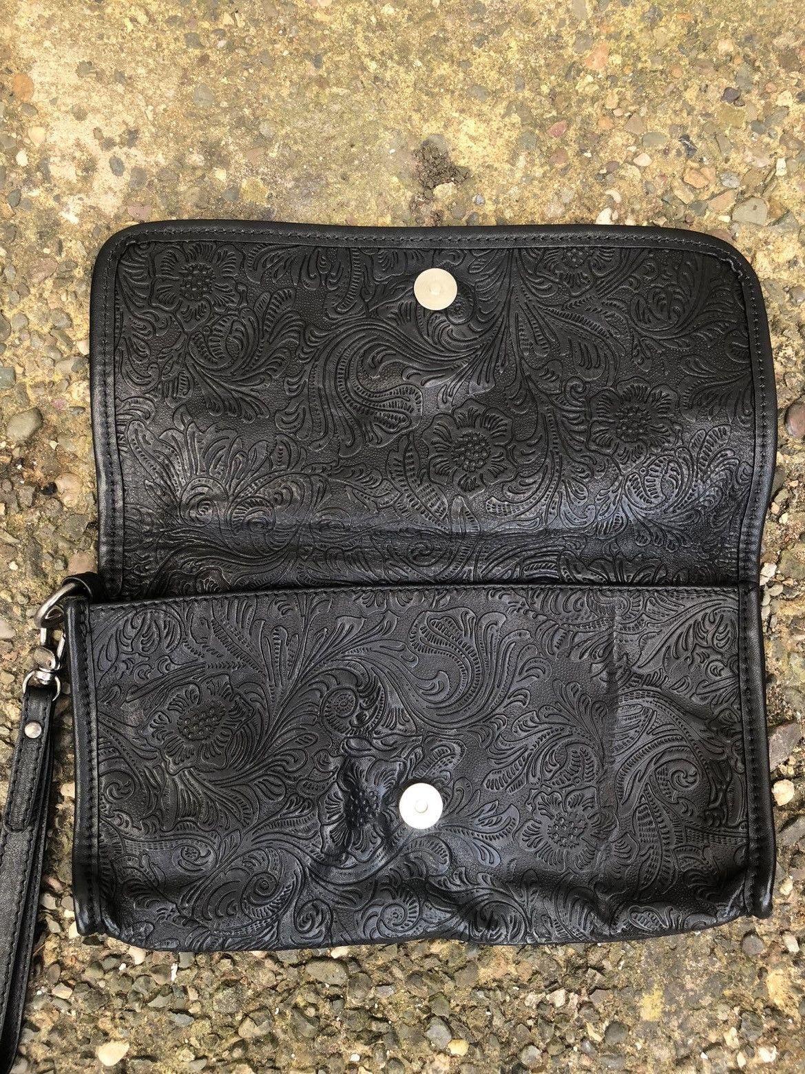 John Galliano John Galliano Vintage “Gazette” Print Leather Clutch Size ONE SIZE - 3 Thumbnail