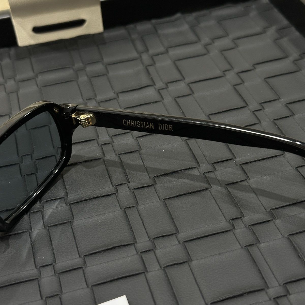Dior DIOR DIORPACIFIC S3I 16I0 SUNGLASSES Size ONE SIZE - 6 Thumbnail