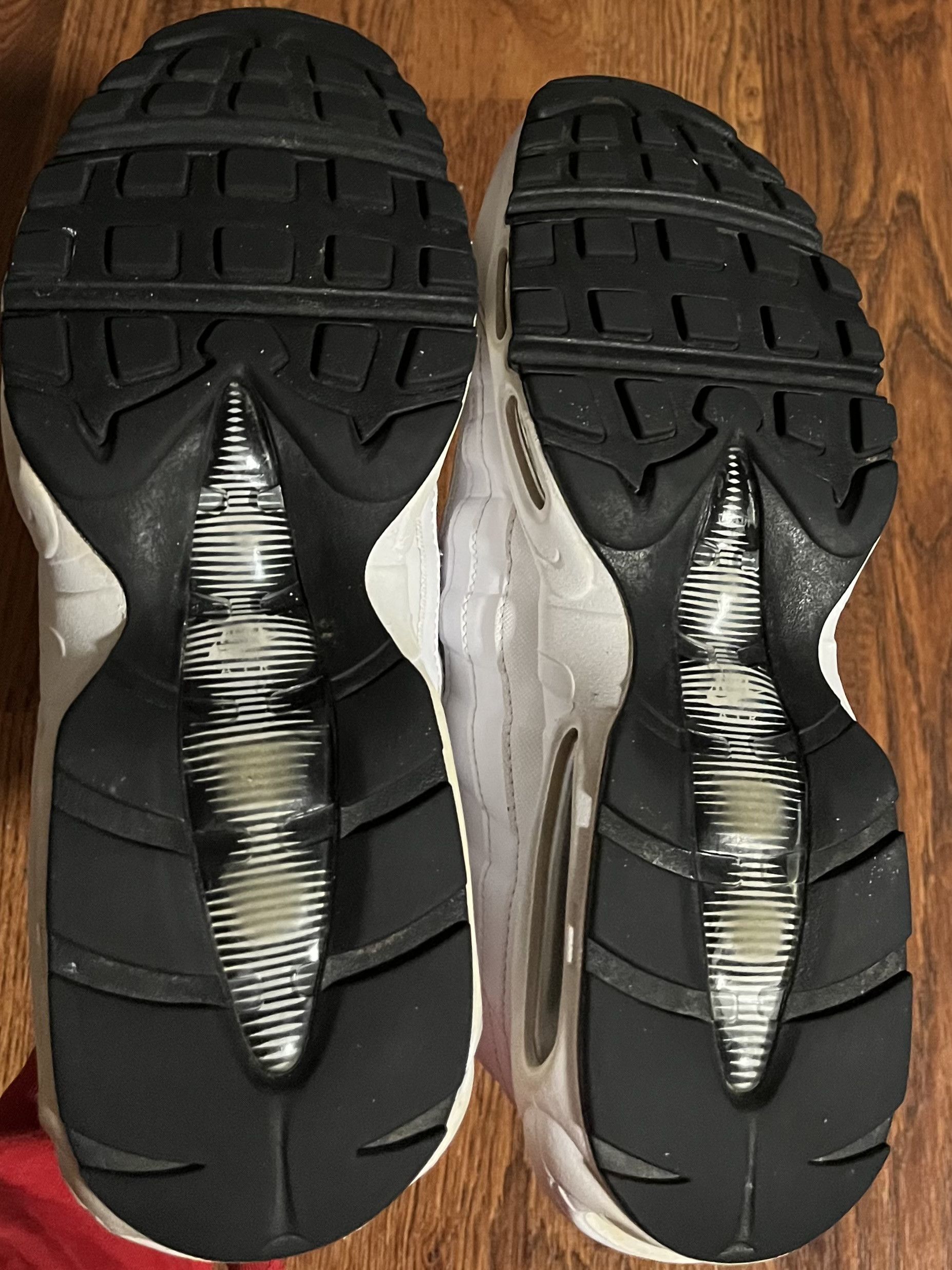 Nike Nike Air Max 95 White Black Running Shoes Size US 11 / EU 44 - 7 Thumbnail