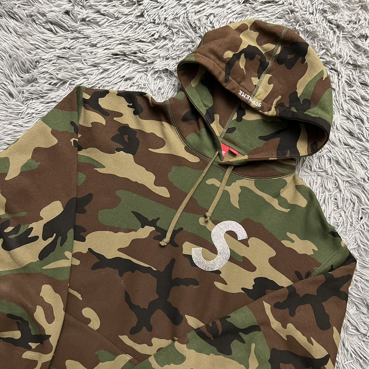 Image of Supreme Ss21 Swarovski S Logo Camo Hoodie Sweatshirt Xl, Men's