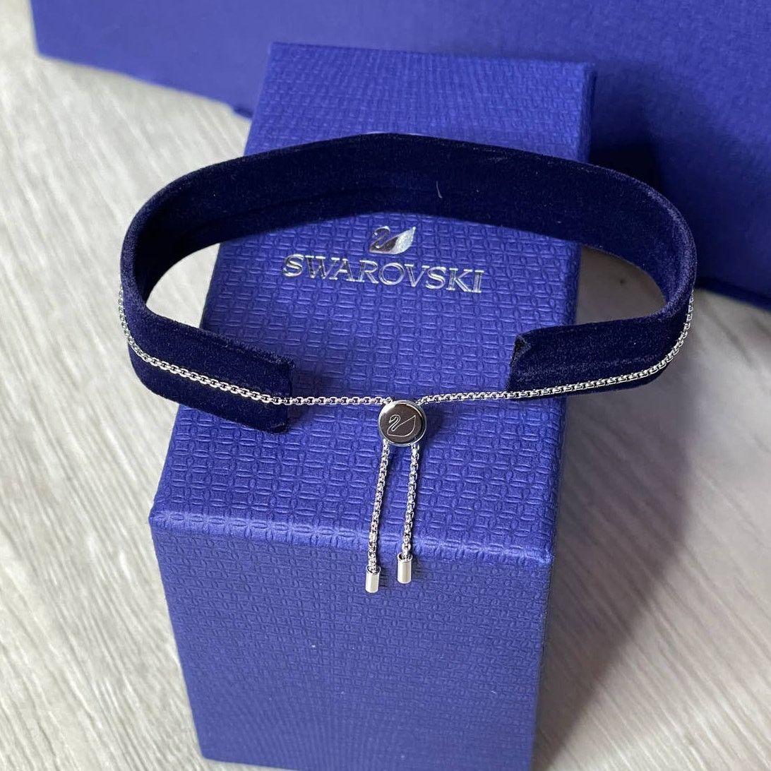 Swarovski Swarovski Hollow bracelet Interlocking loop, White Size ONE SIZE - 6 Thumbnail