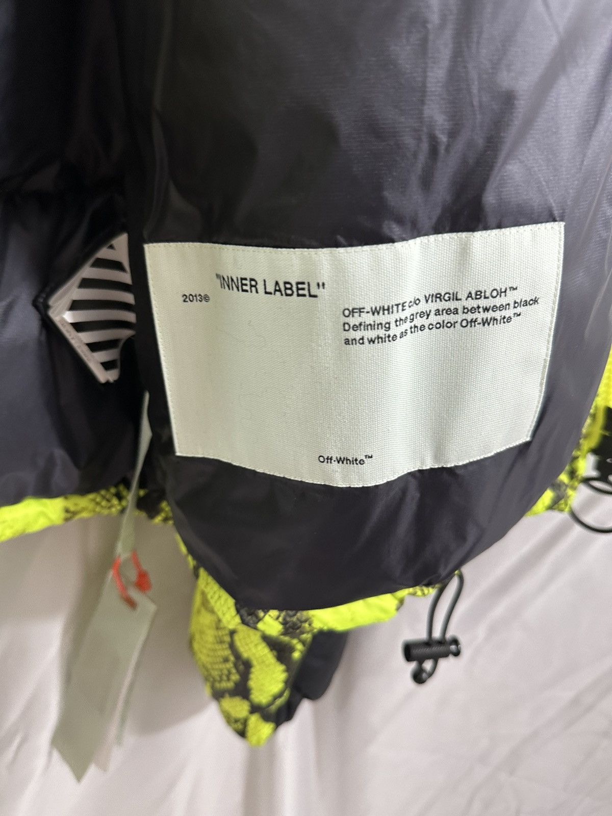 Off-White Off white snakeskin jacket Size US XS / EU 42 / 0 - 16 Thumbnail