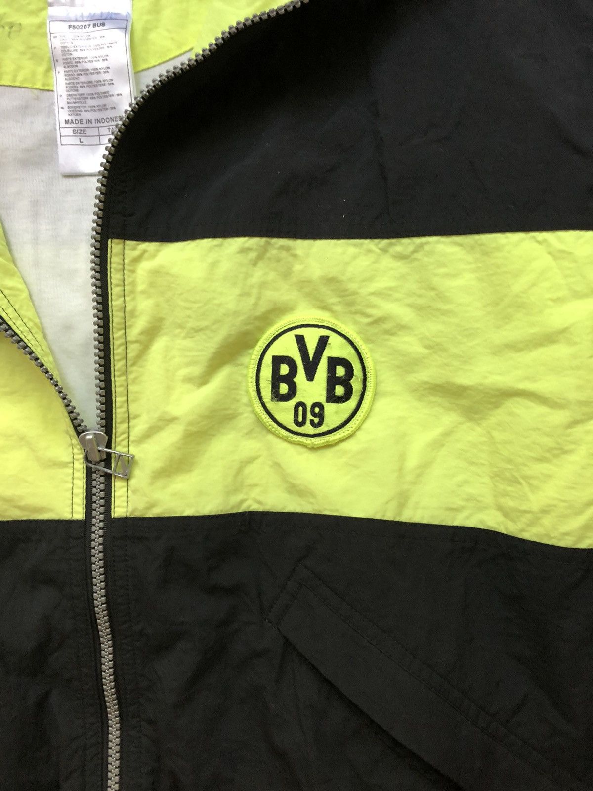 Nike Nike X Borussia Dortmund 90’s bomber jacket Size S / US 4 / IT 40 - 11 Thumbnail