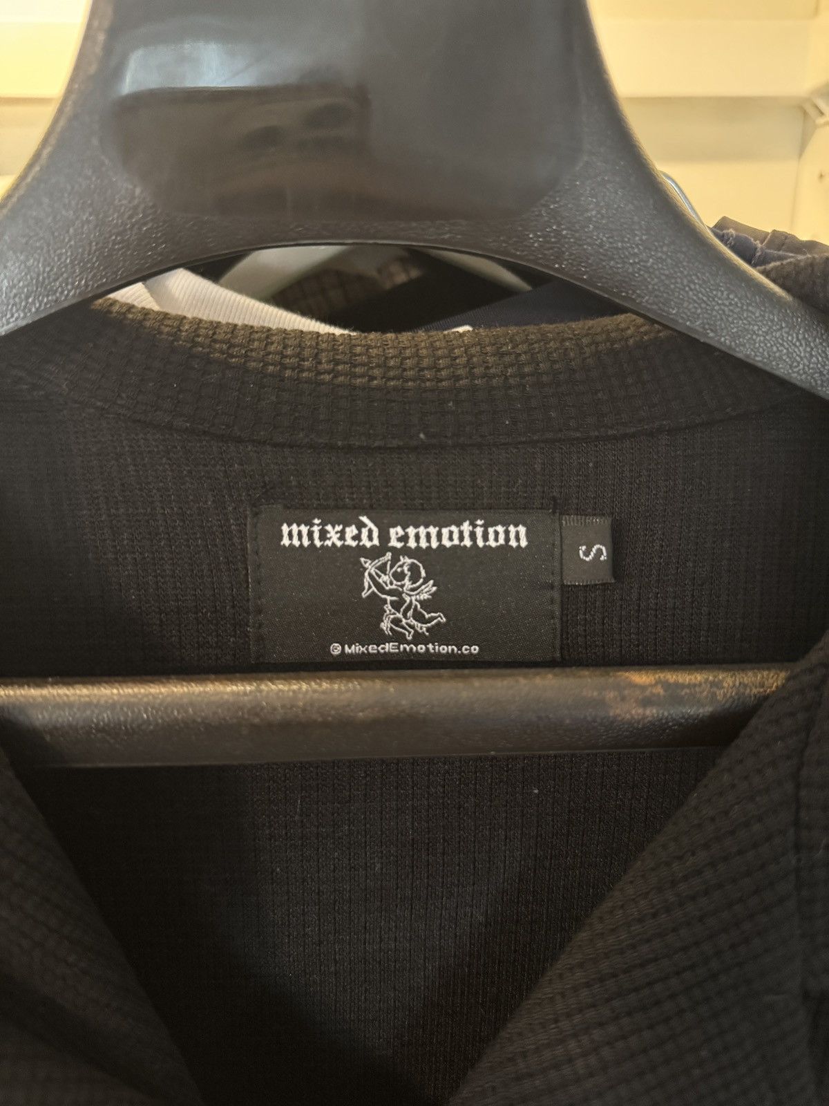 Other mixed emotions Size US S / EU 44-46 / 1 - 3 Thumbnail
