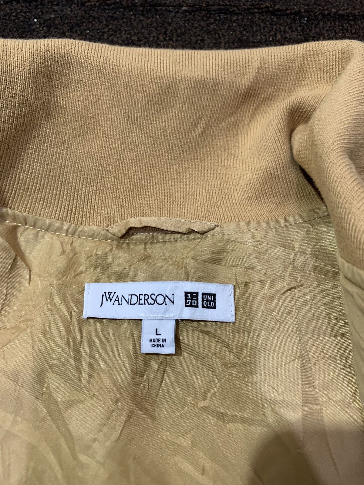 JW Anderson × Uniqlo J.W Anderson X uniqlo bomber jacket cream Size US L / EU 52-54 / 3 - 3 Thumbnail