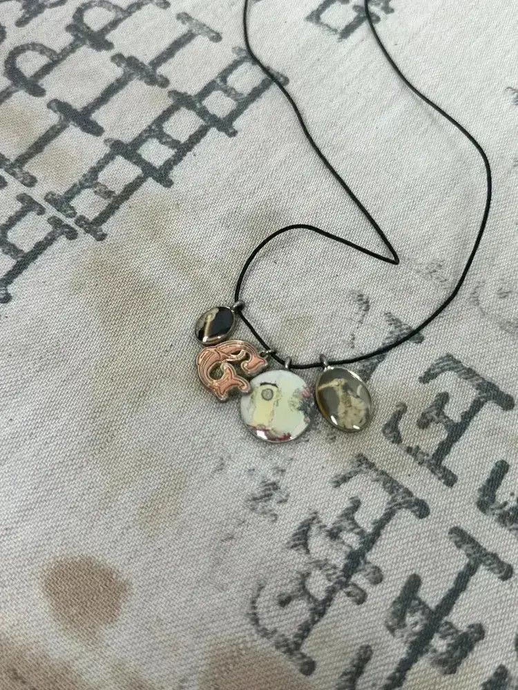 Undercover Undercover Grace Vintage Photograph Pendant Necklace Size ONE SIZE - 3 Thumbnail